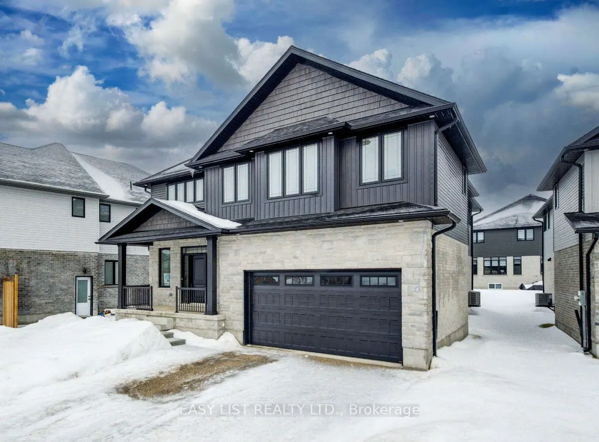 487 Black Street