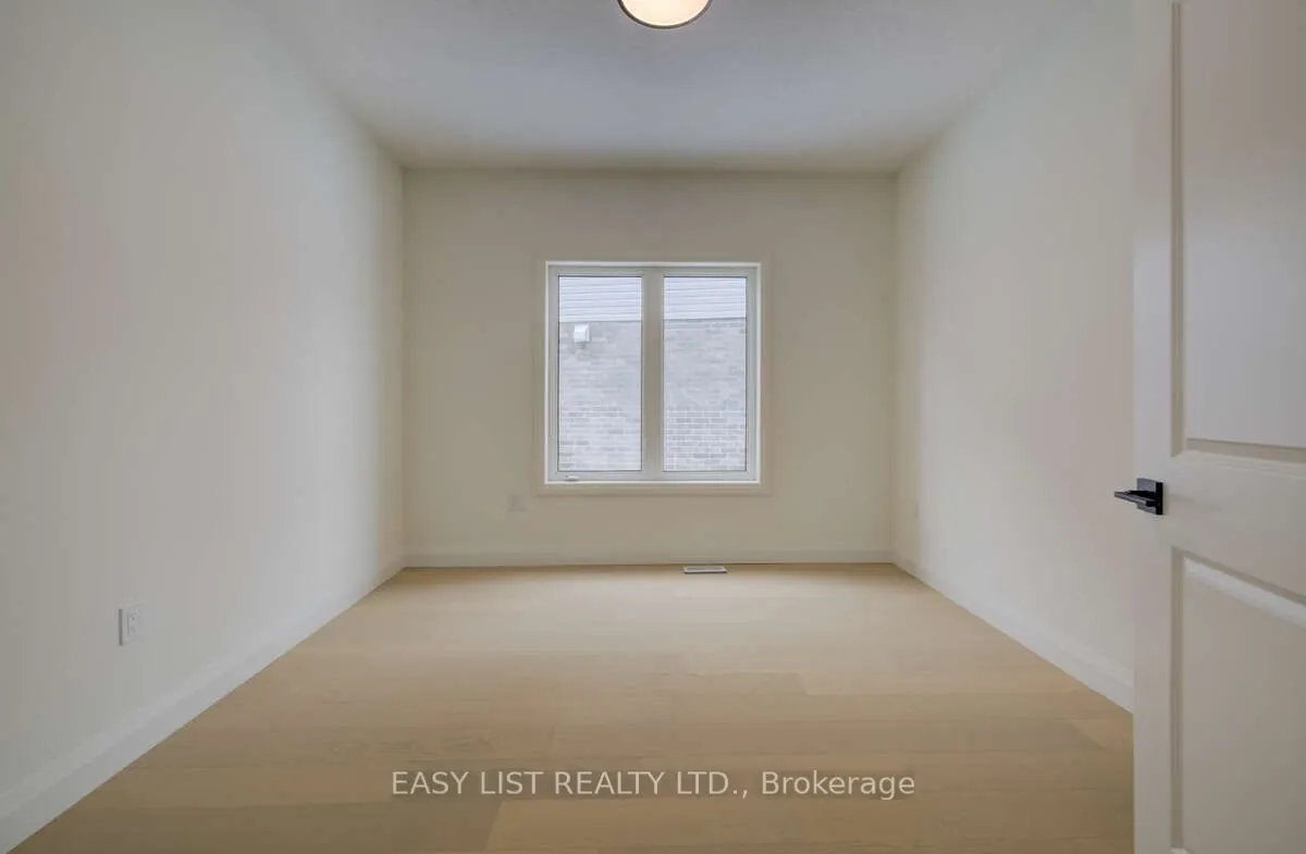 487 Black Street
