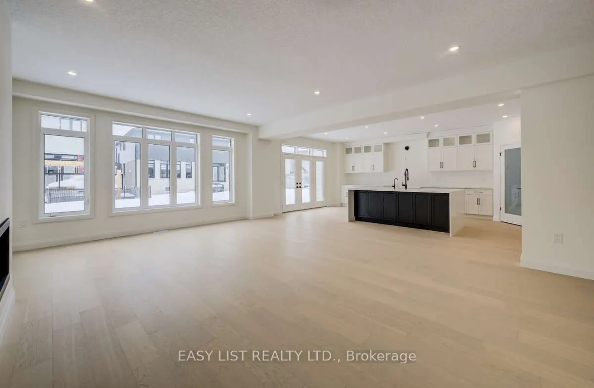 487 Black Street