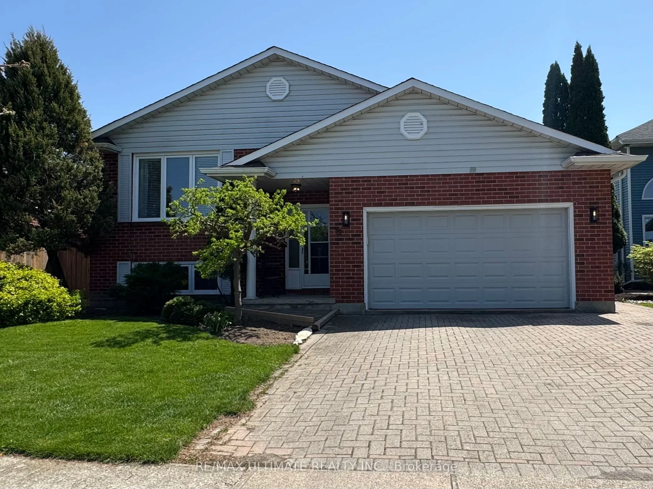 12 Stoney Brook Crescent