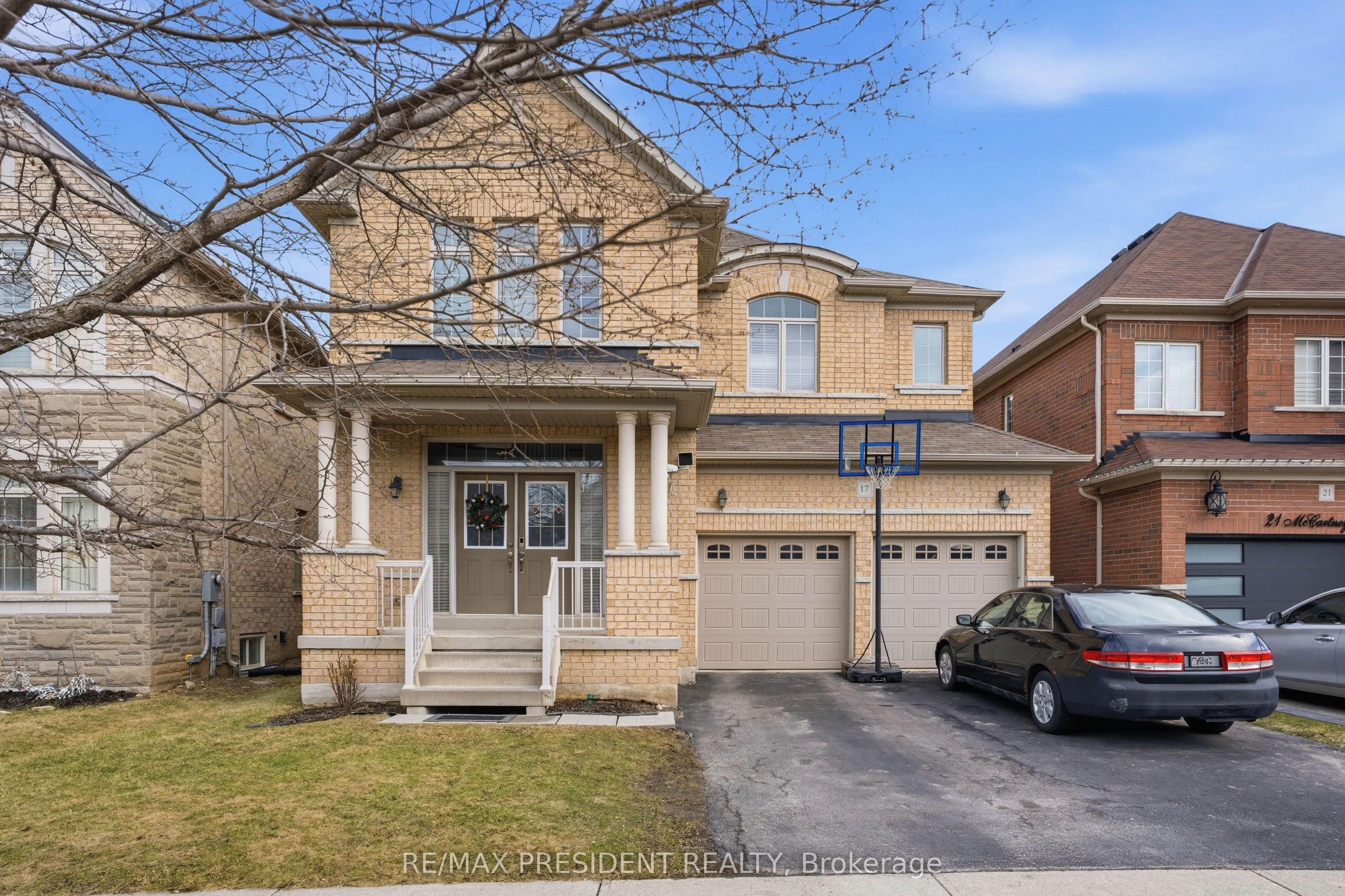 17 Mccartney Street