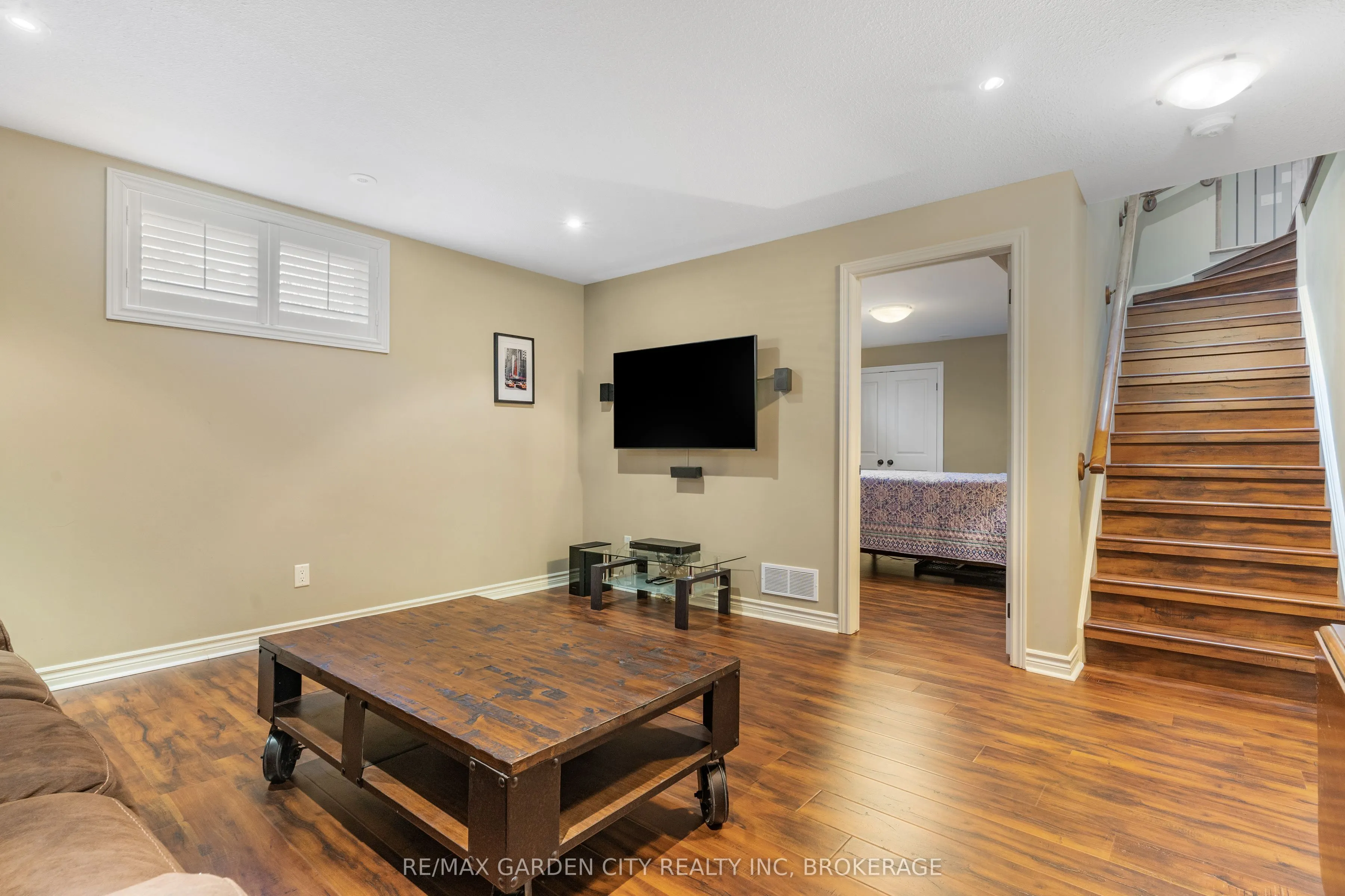 3089 Niagara River Parkway