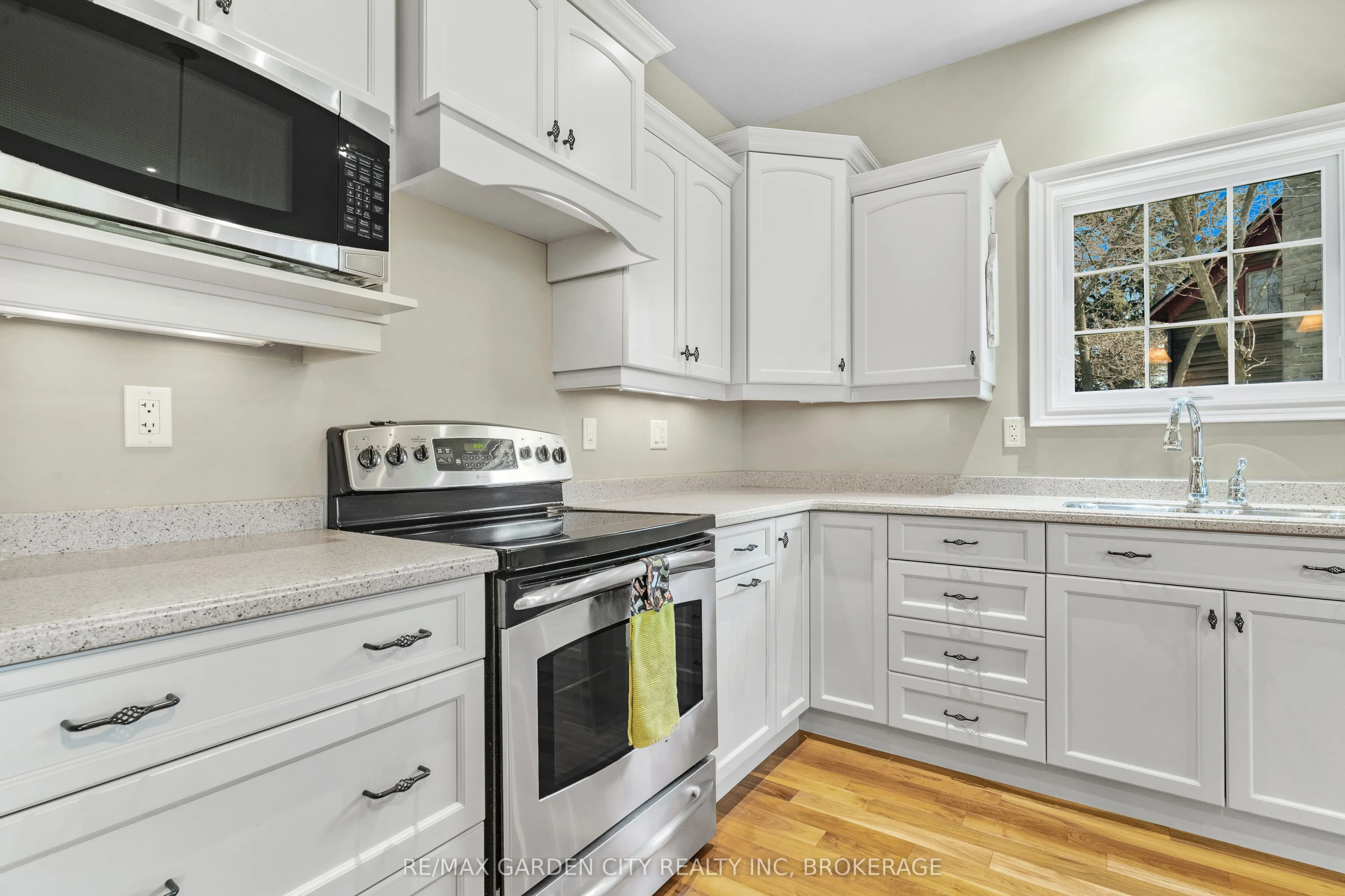 3089 Niagara River Parkway