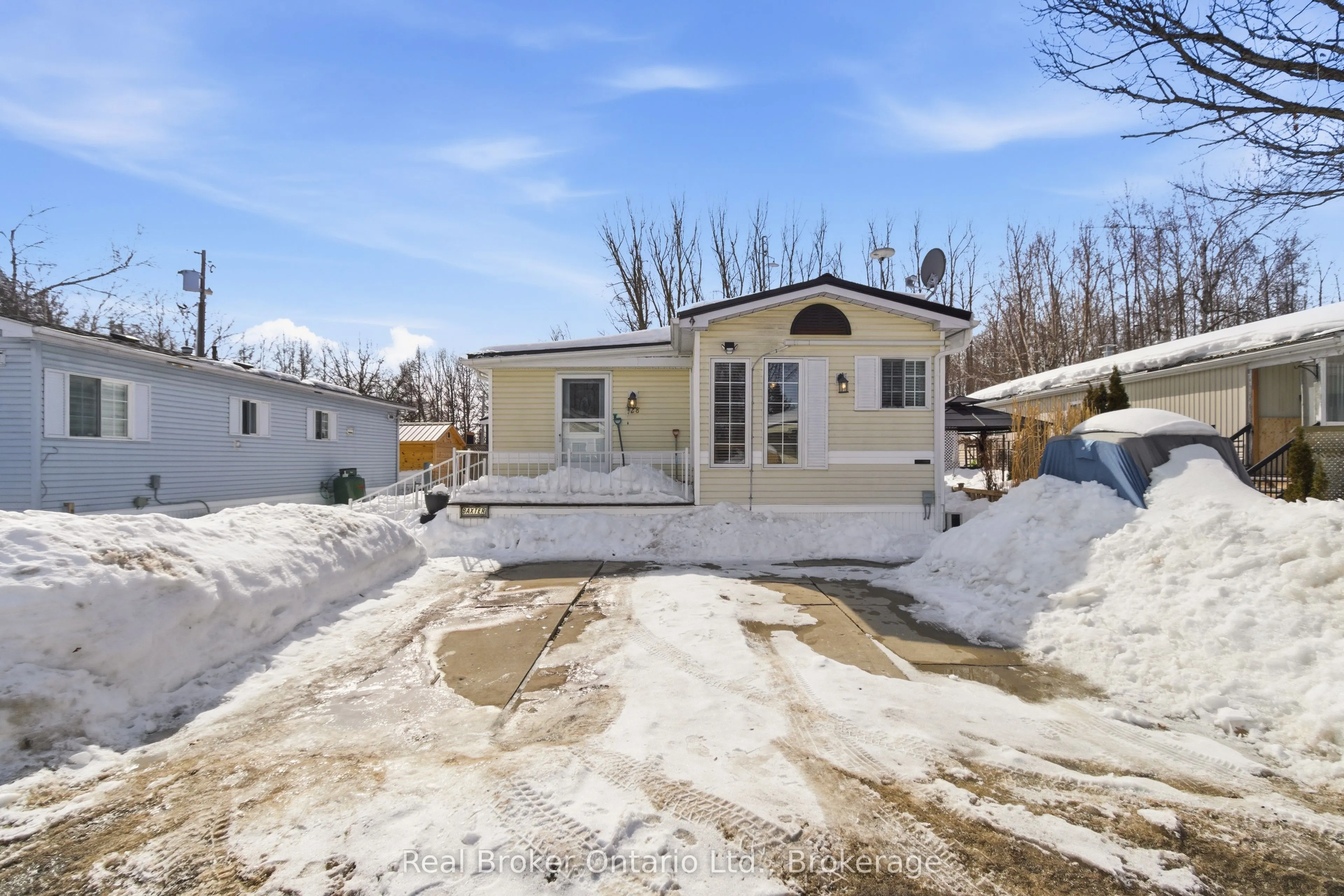 428 Pine Pass