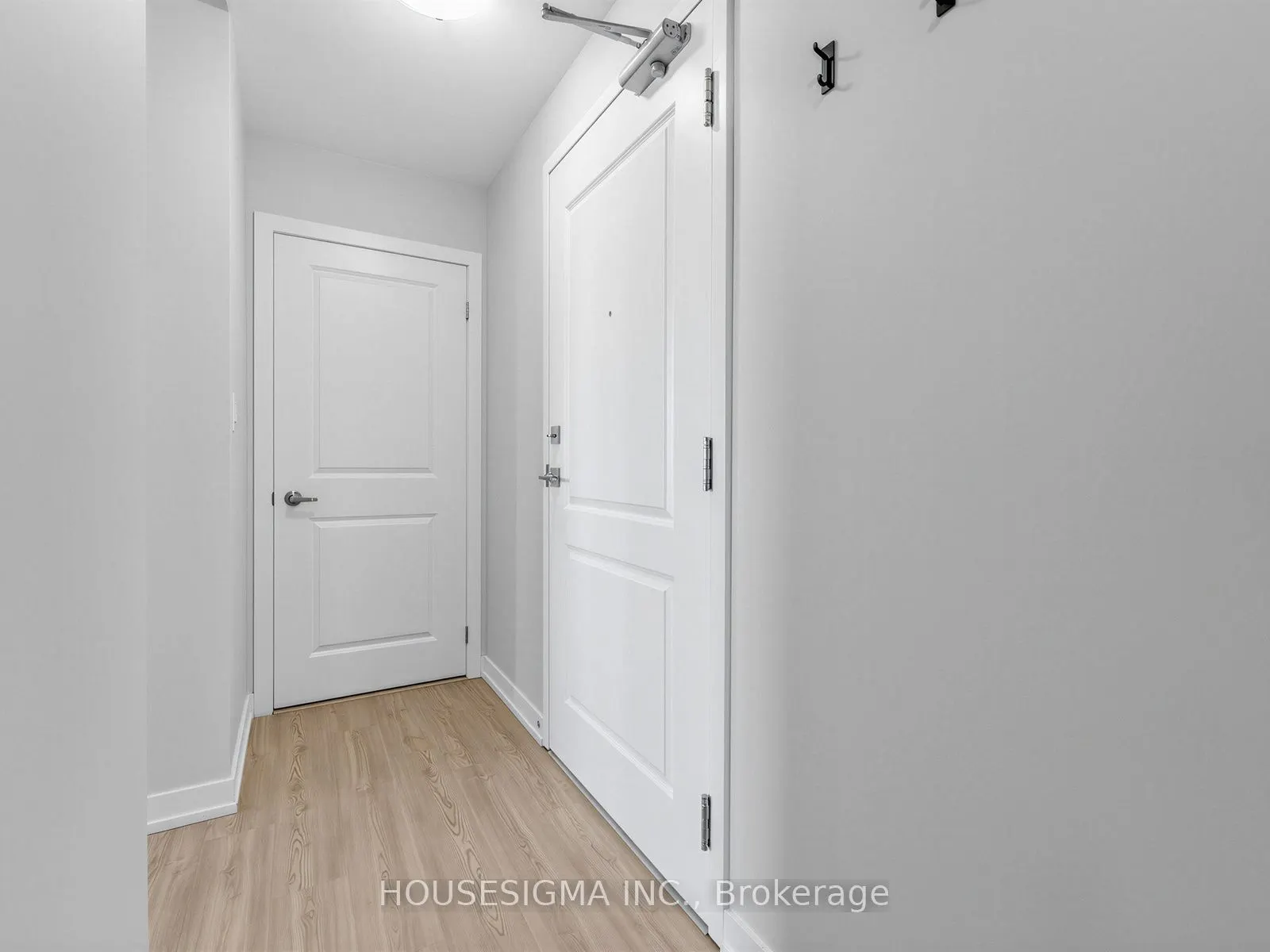 450 Dundas Street E #230