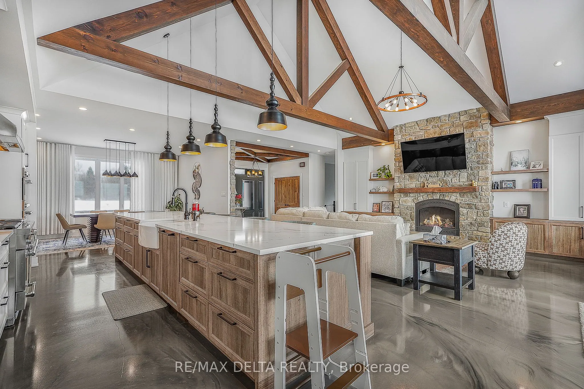 3815 Old Highway 17 Road