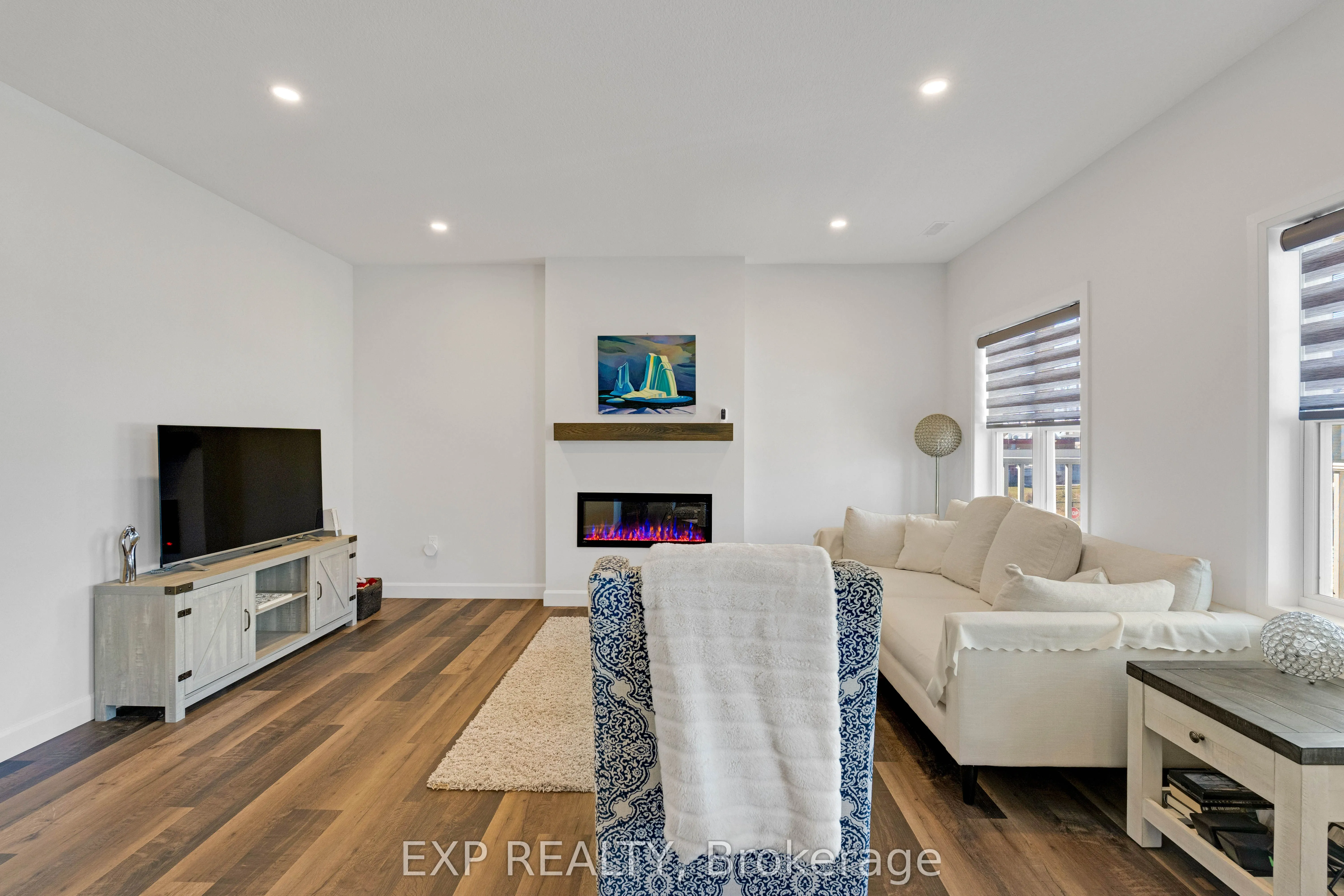 9B Shores Lane #15