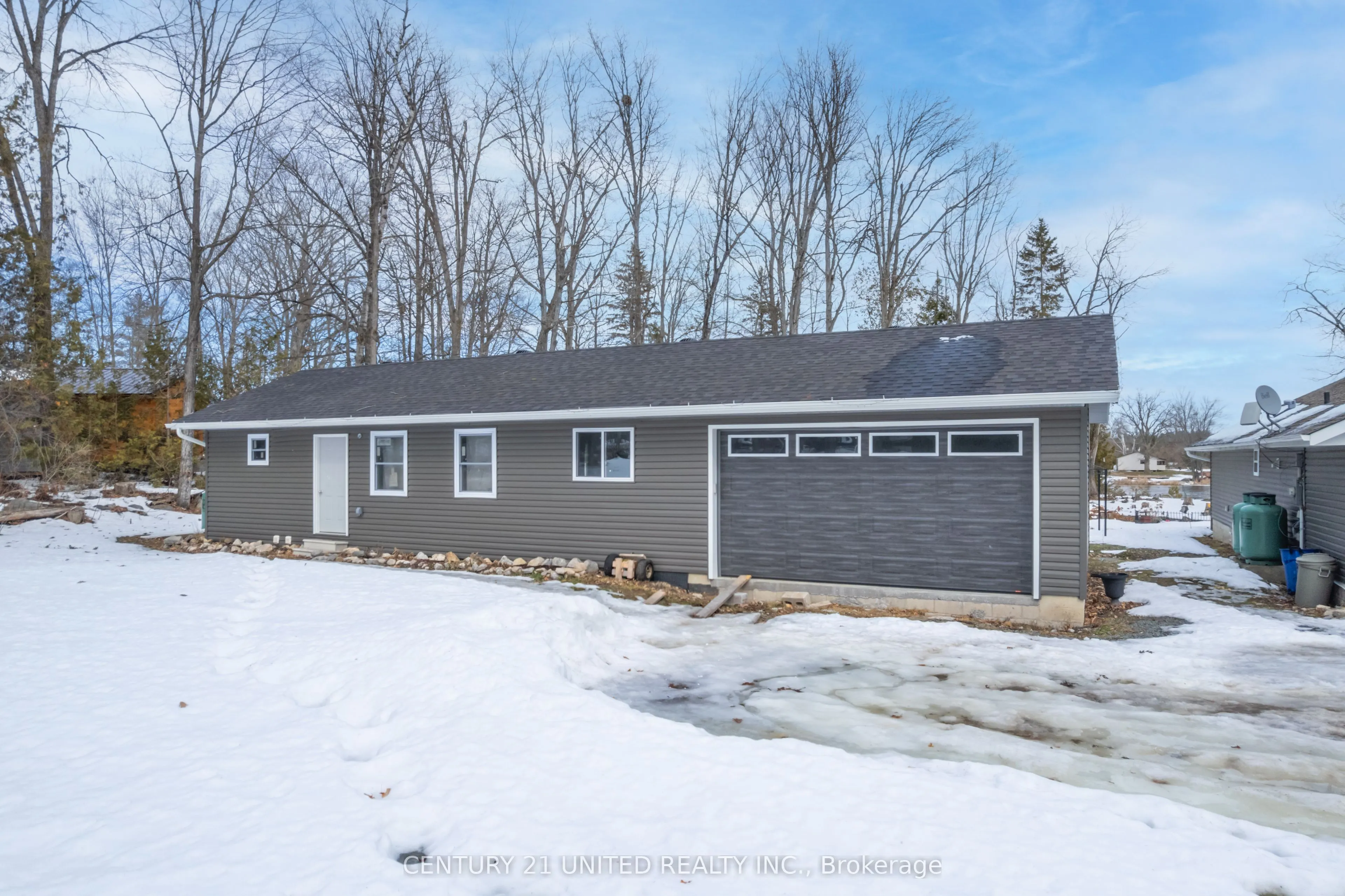 472 Canal Road