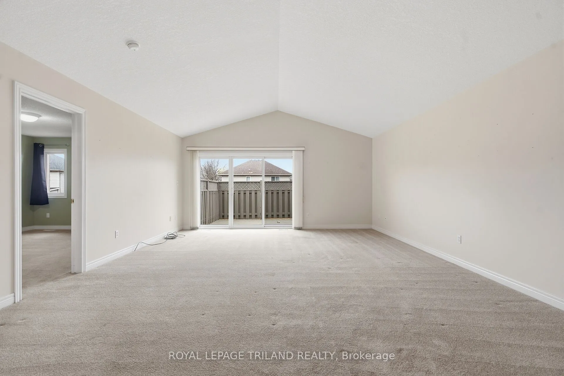 20 Windemere Place #10