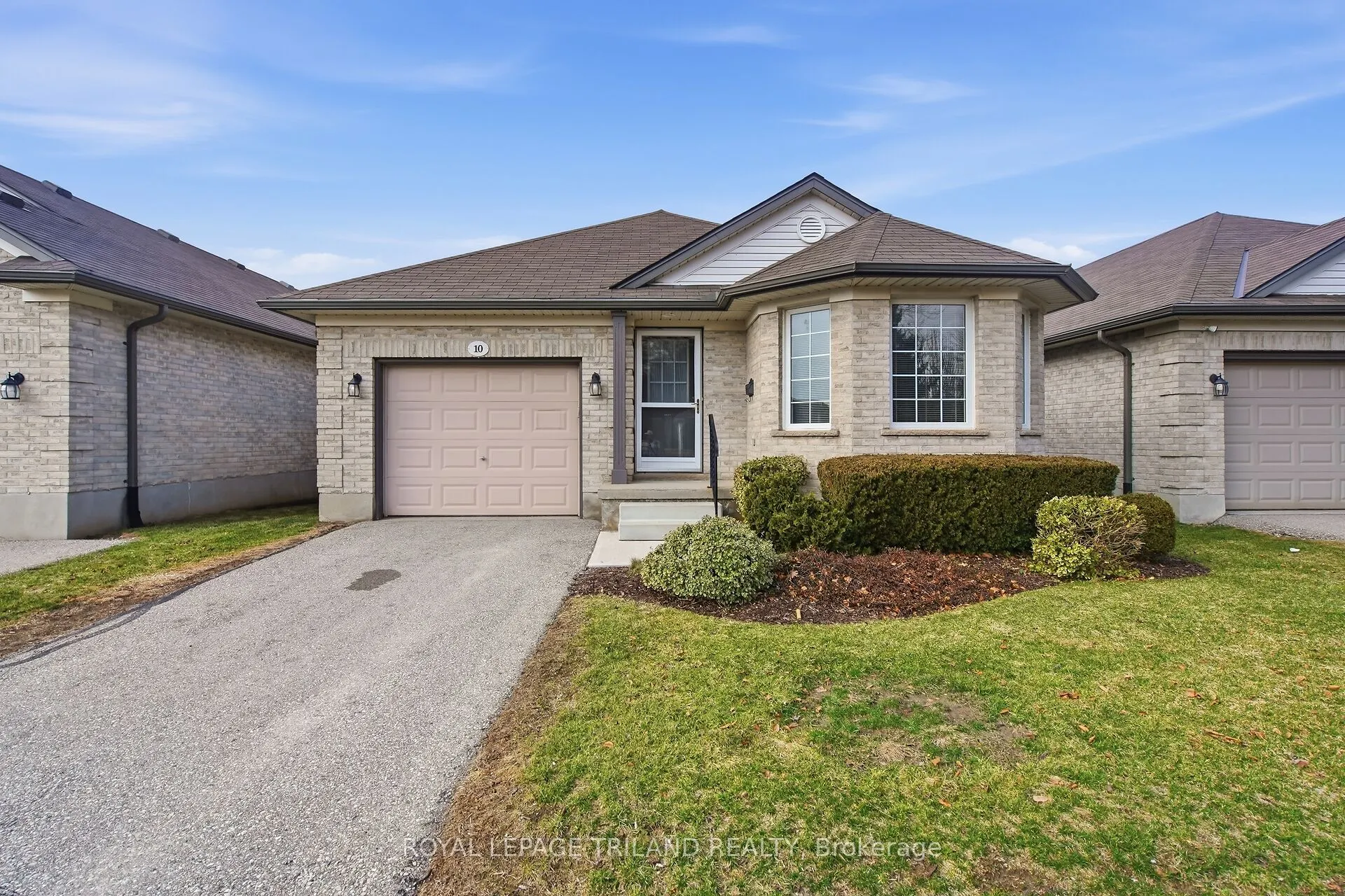 20 Windemere Place #10