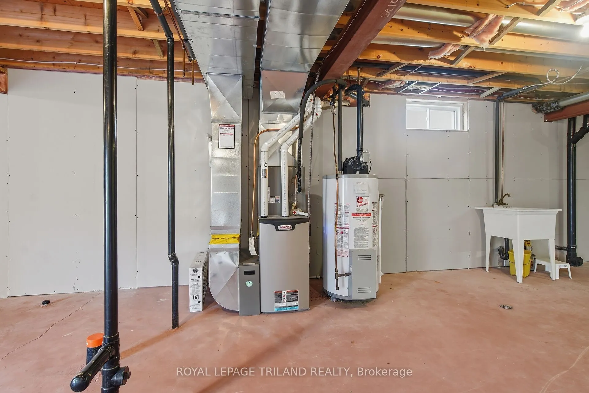 20 Windemere Place #10