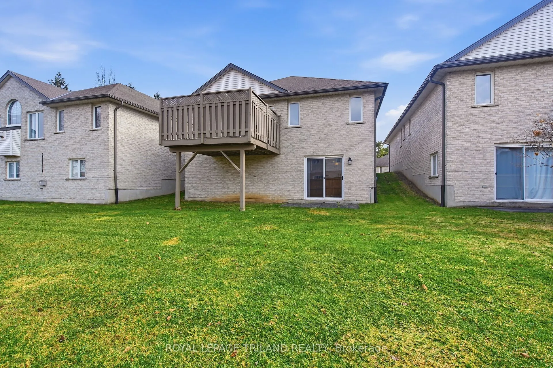 20 Windemere Place #10