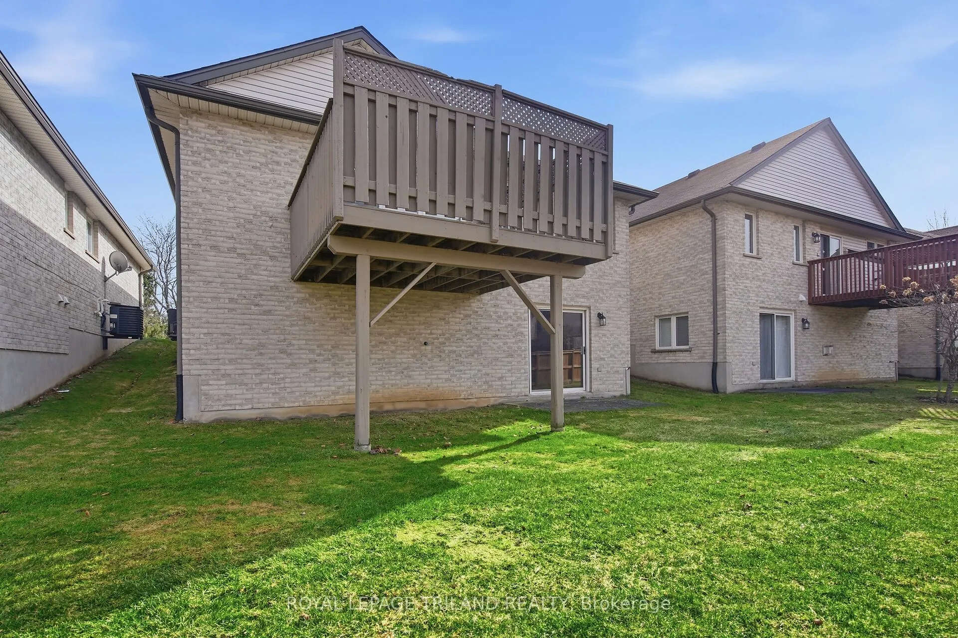 20 Windemere Place #10