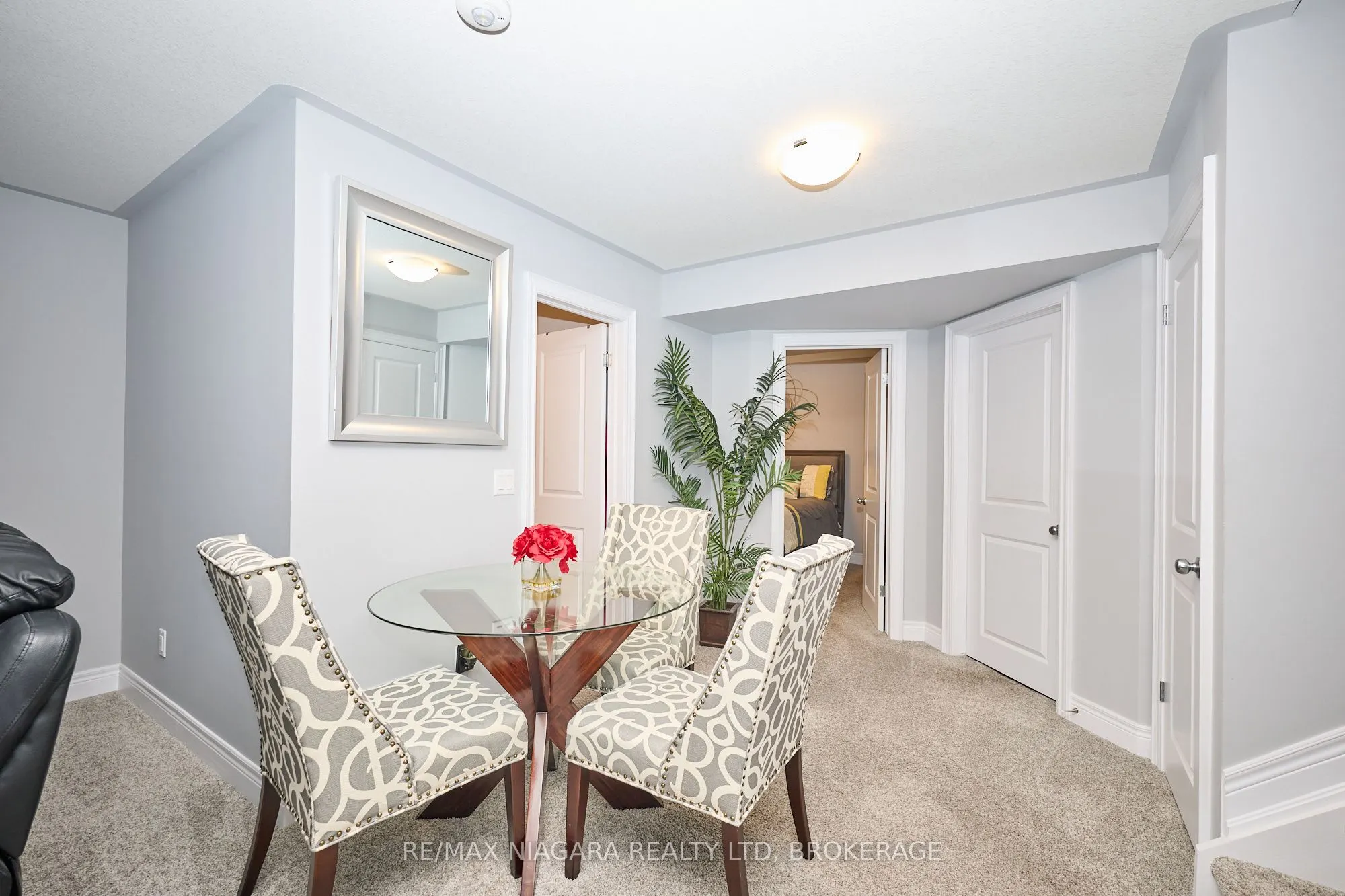 4049 Village Creek Drive