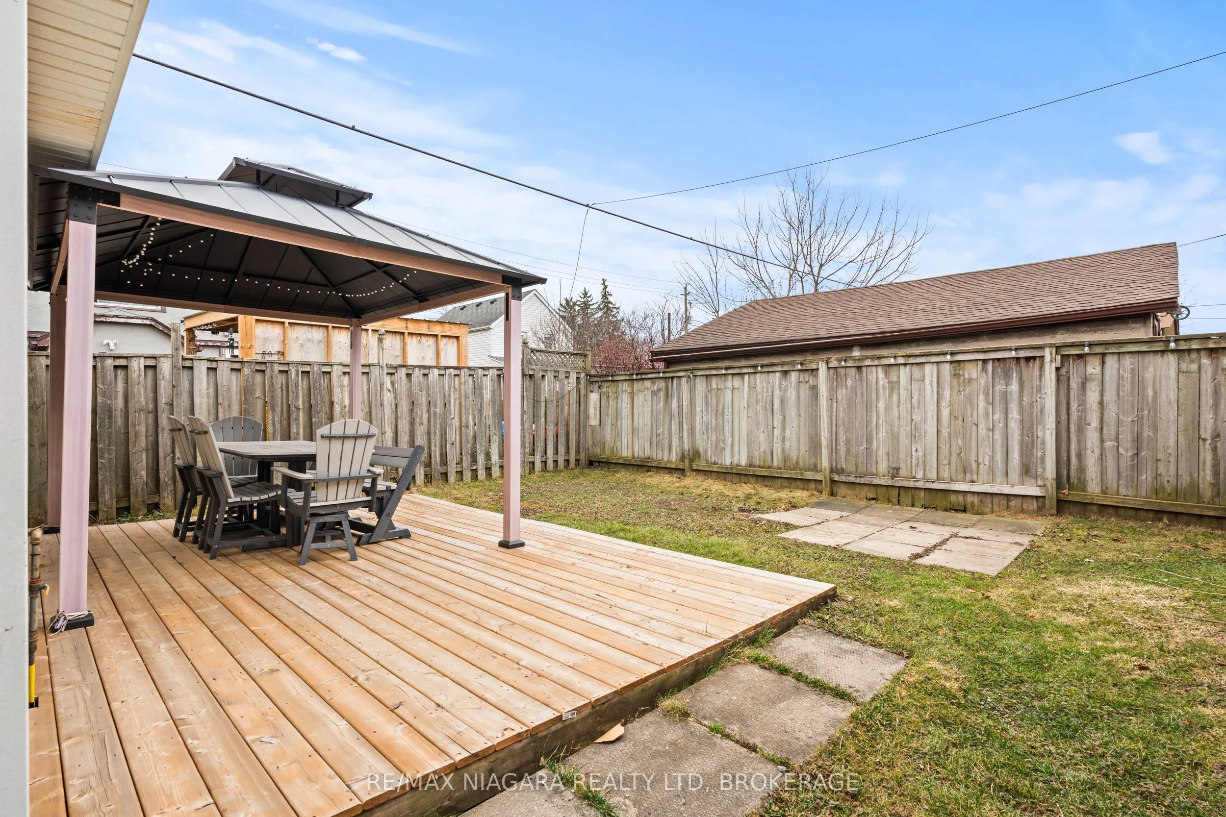 447 David Street