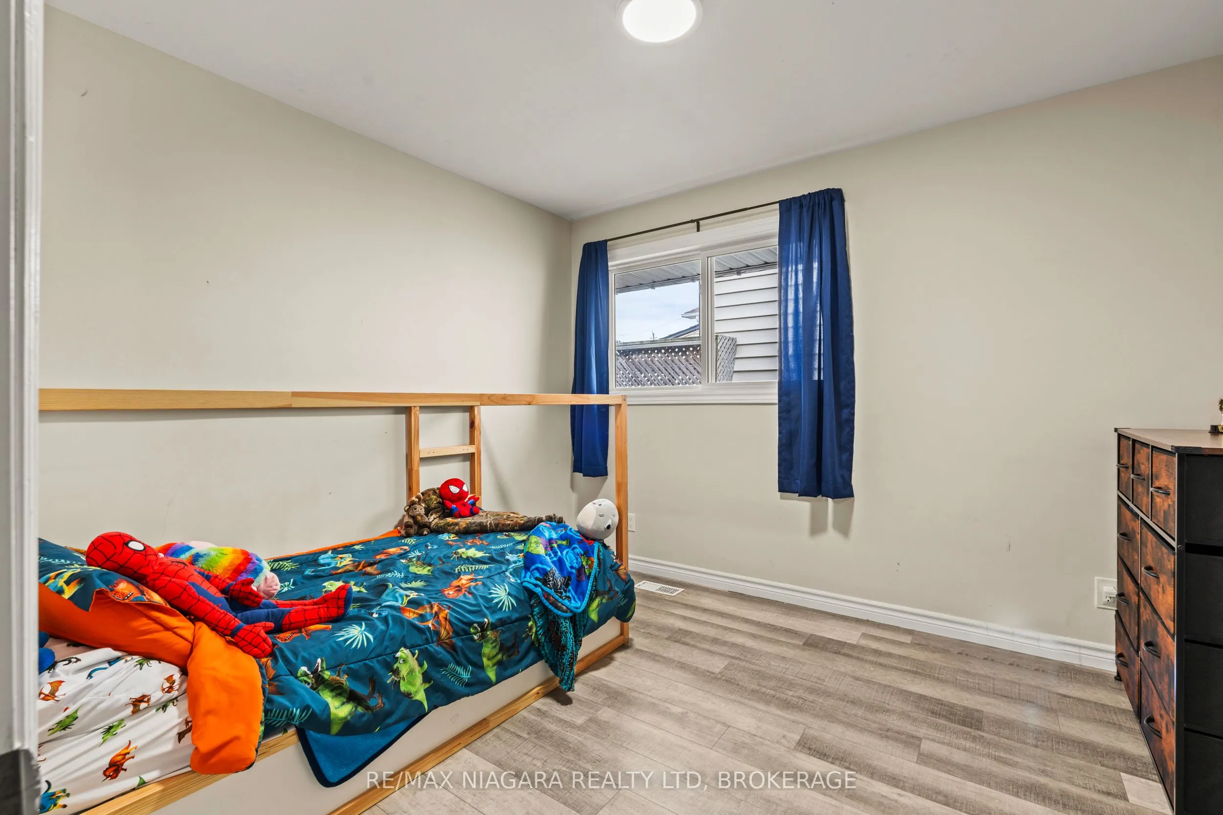 447 David Street