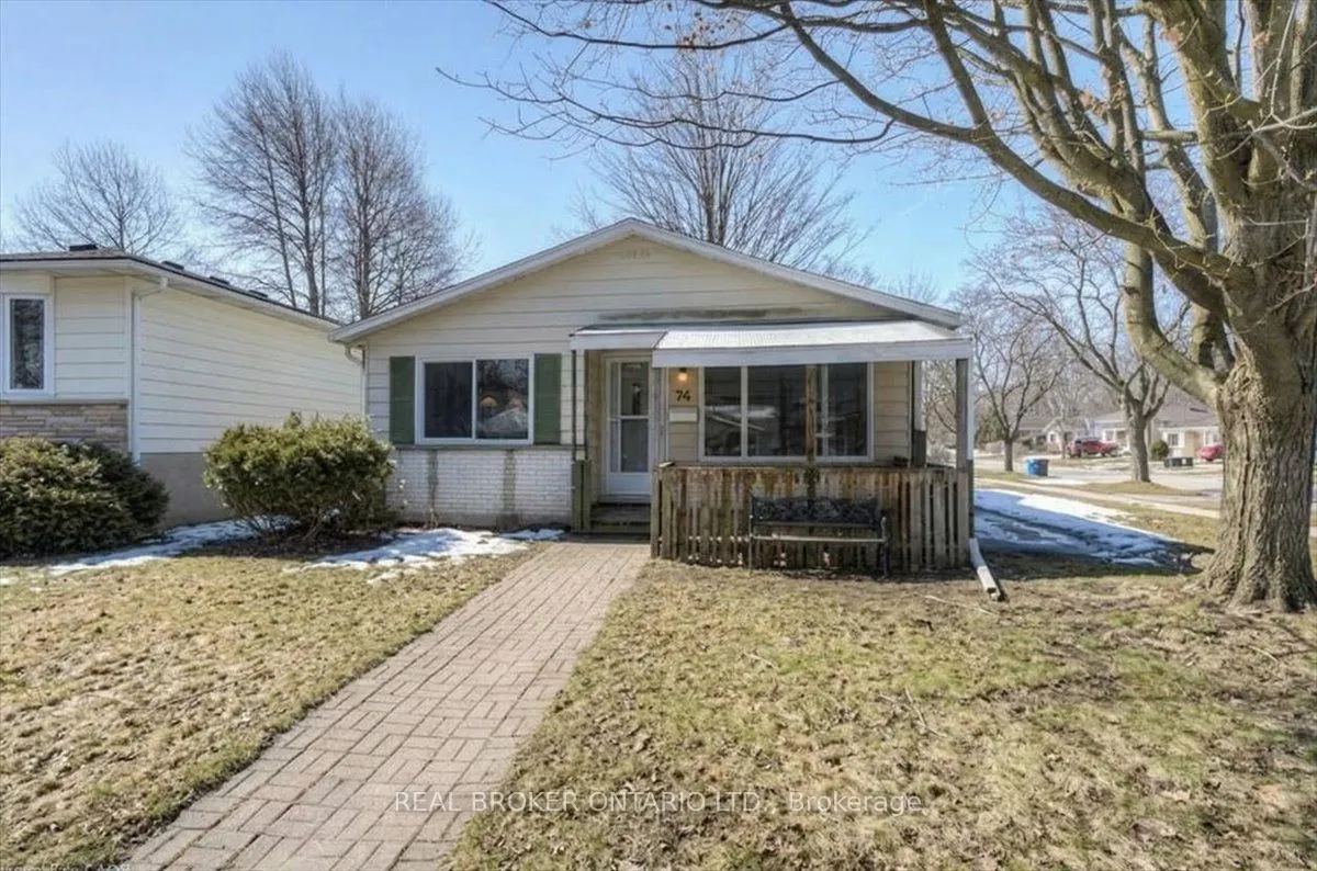 74 Helene Crescent