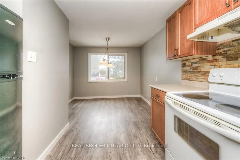 74 Helene Crescent