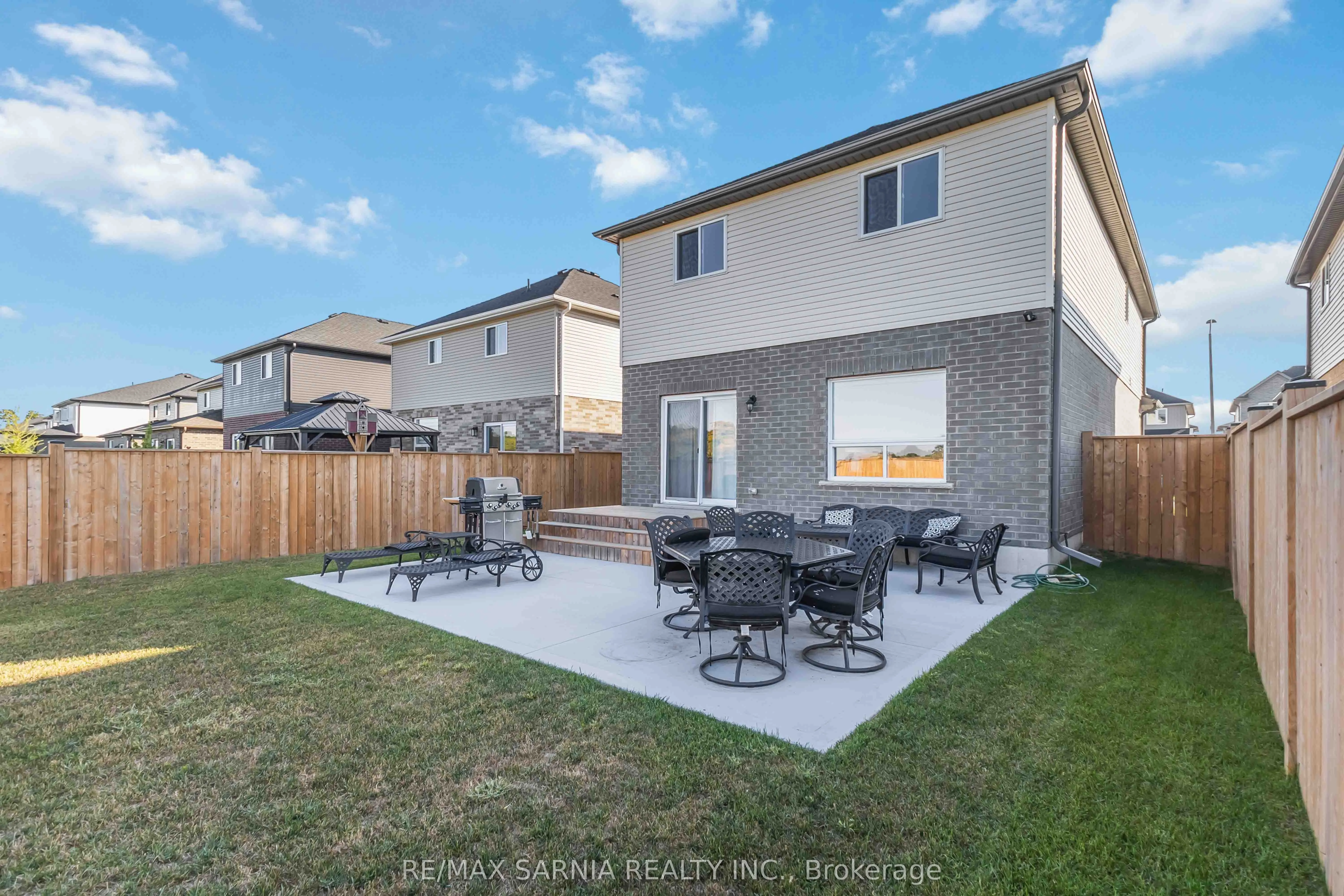 63 Rosina Lane