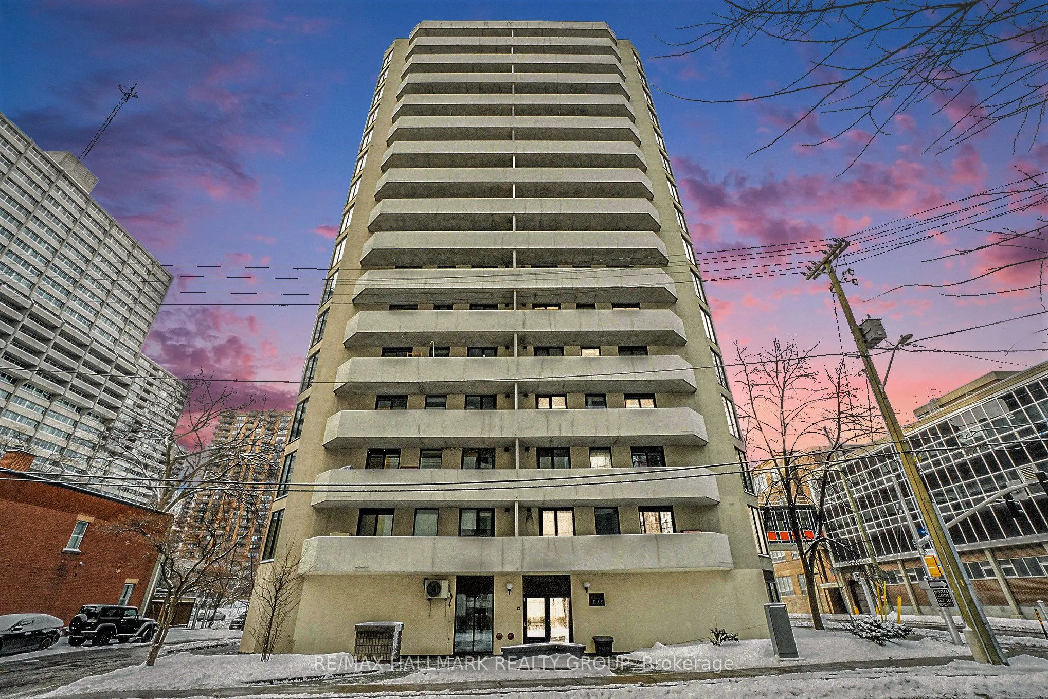 200 Bay Street #1102