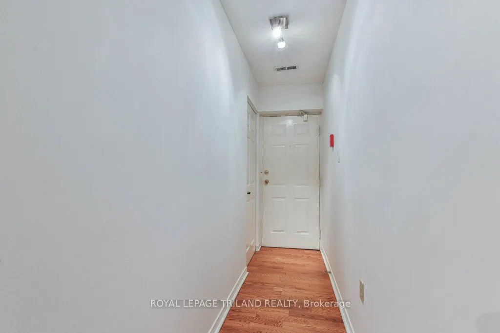 285 QUEENS Avenue #101
