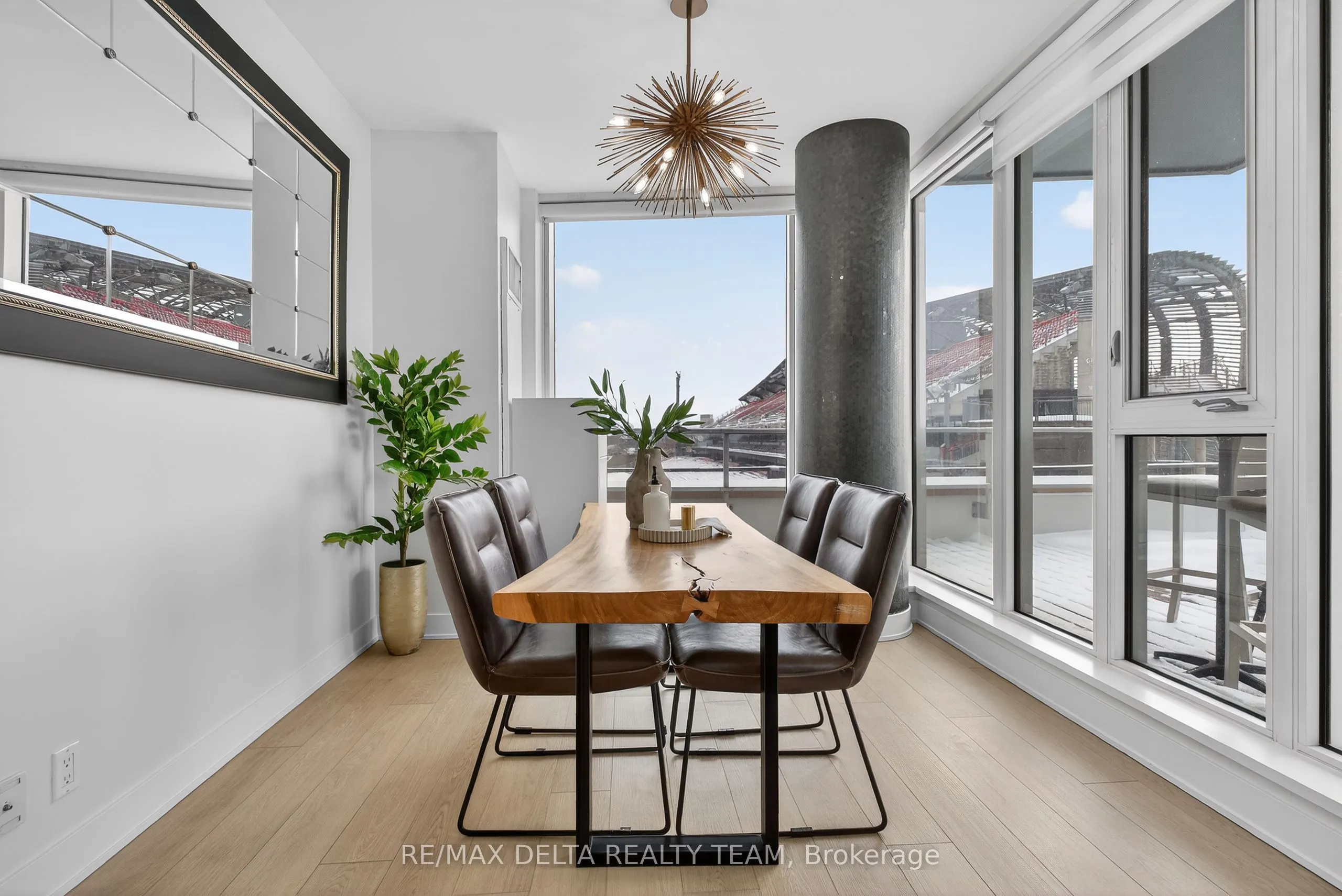 1035 Bank Street #307