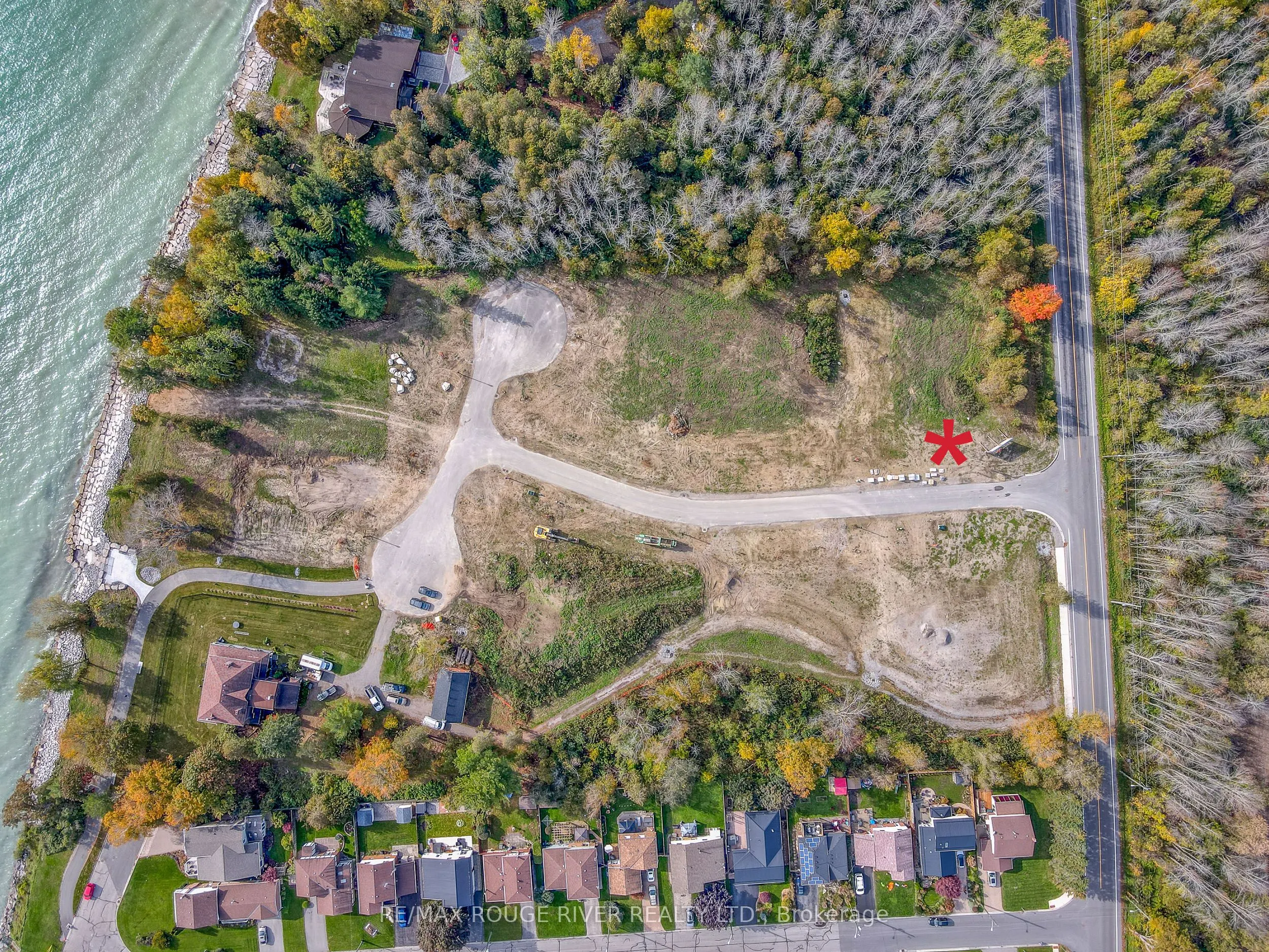 207 SUZANNE MESS Boulevard