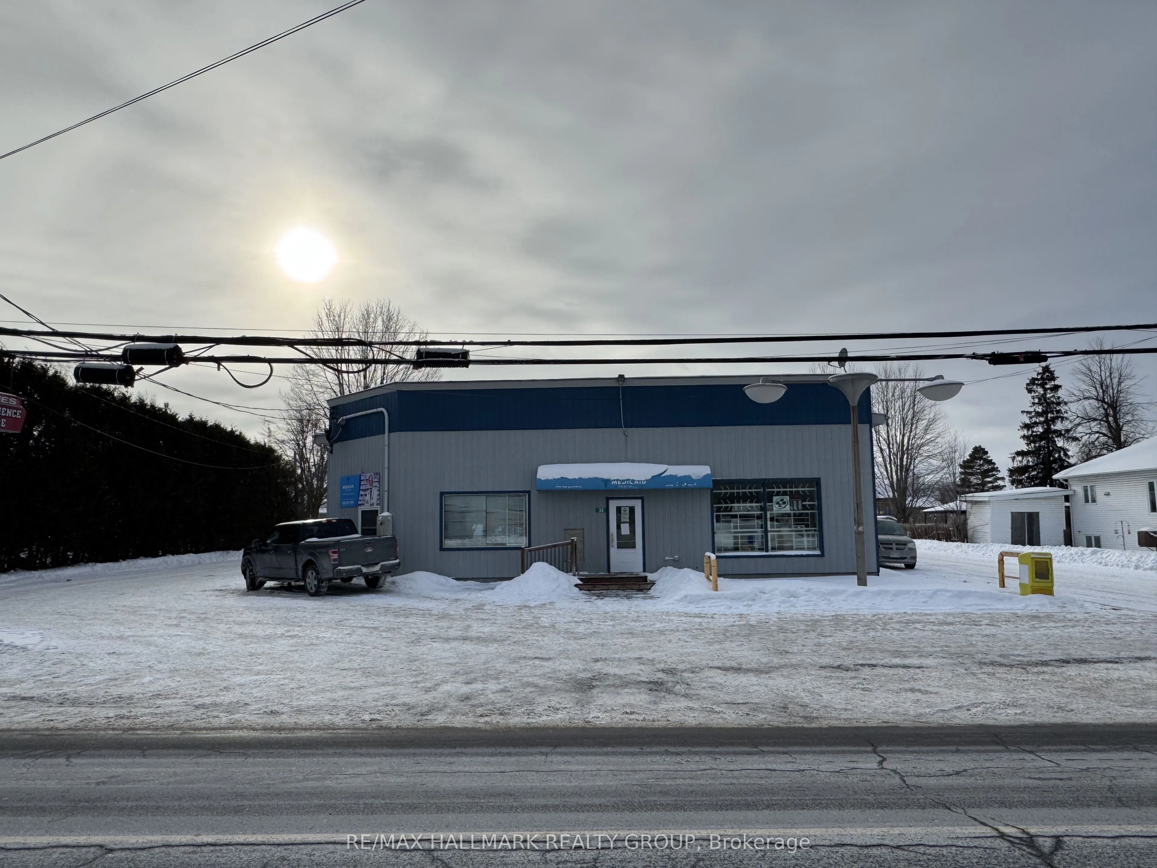 33 Queen St Street