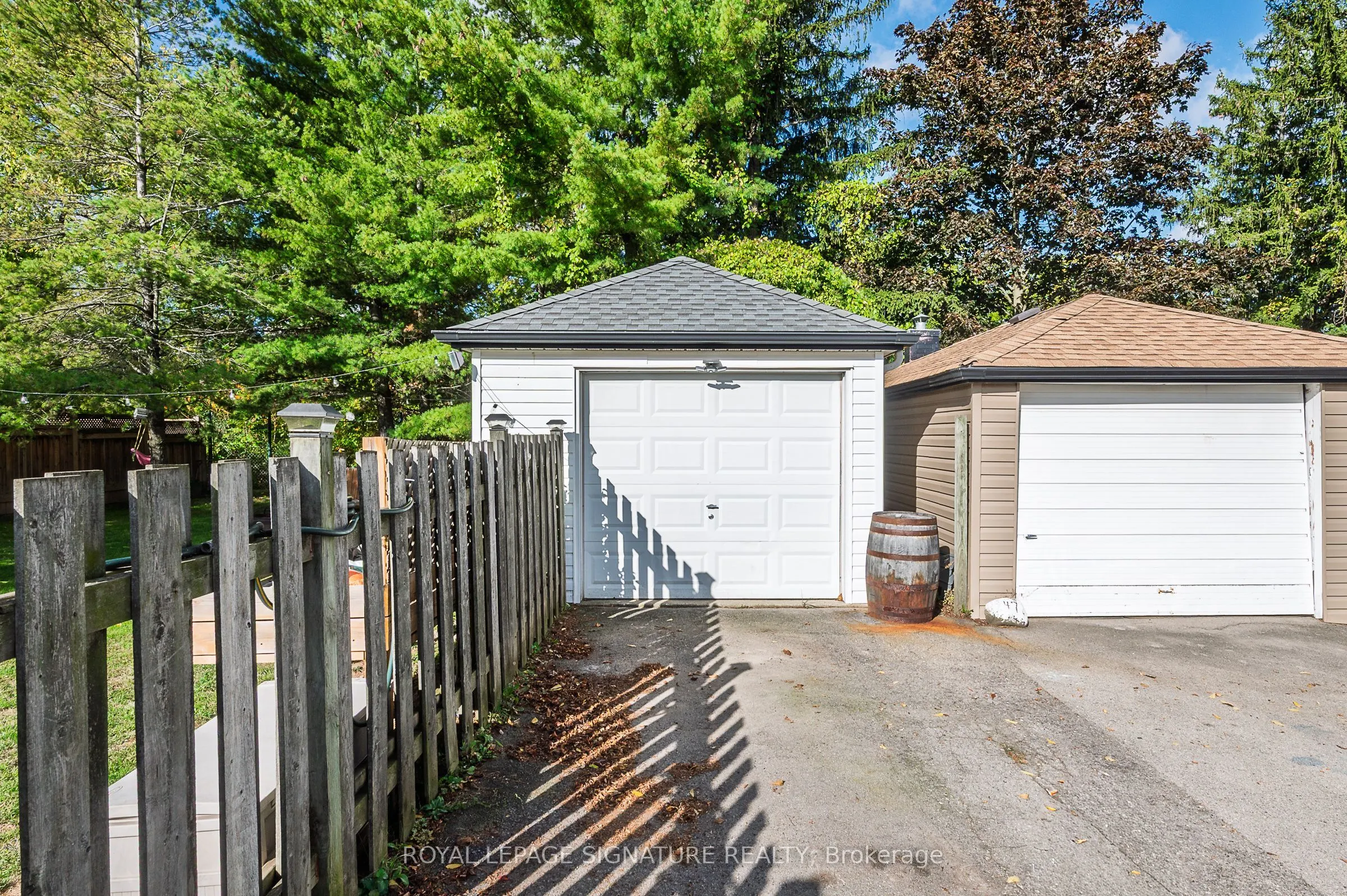 43 Lake Avenue N