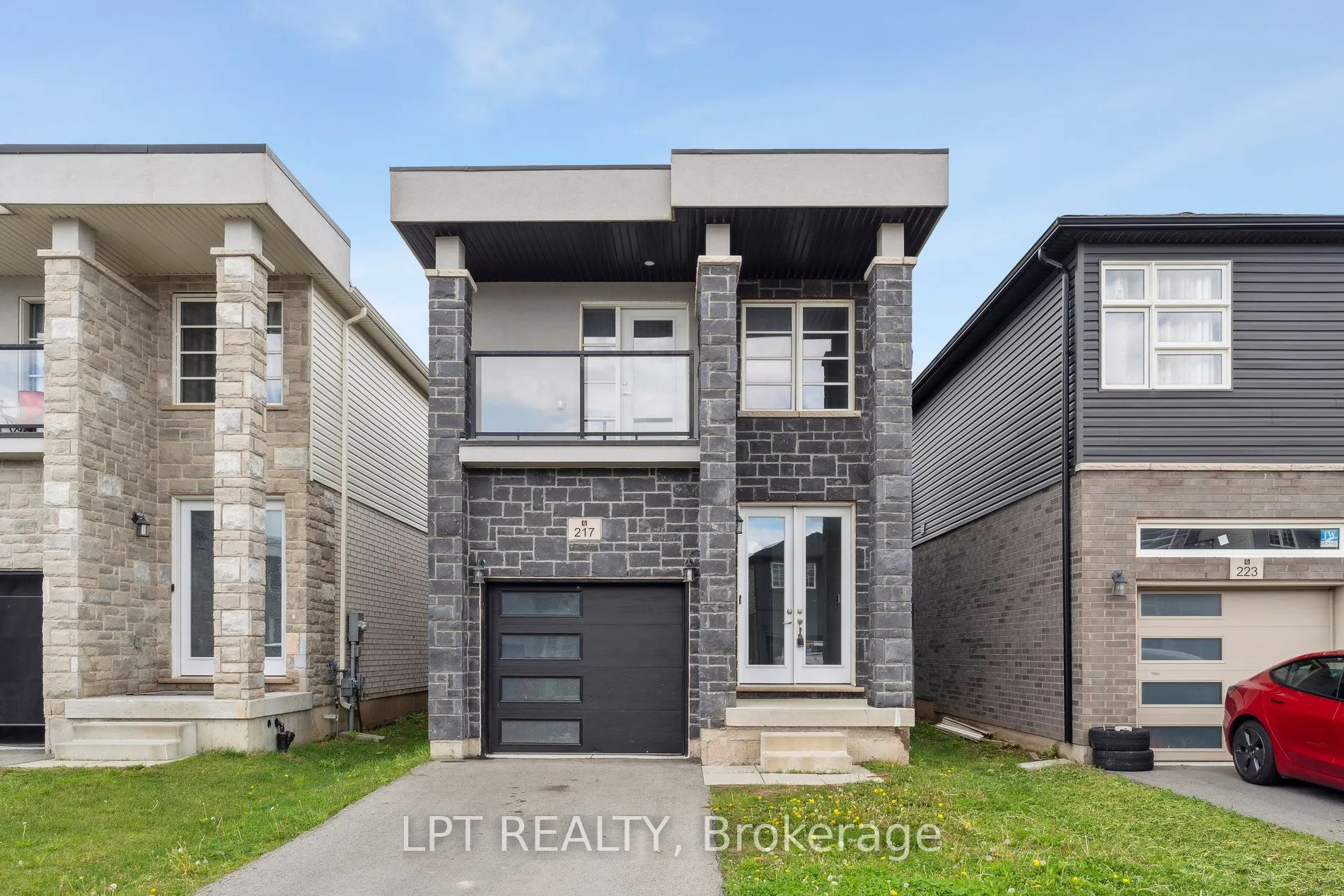 217 Louise Street