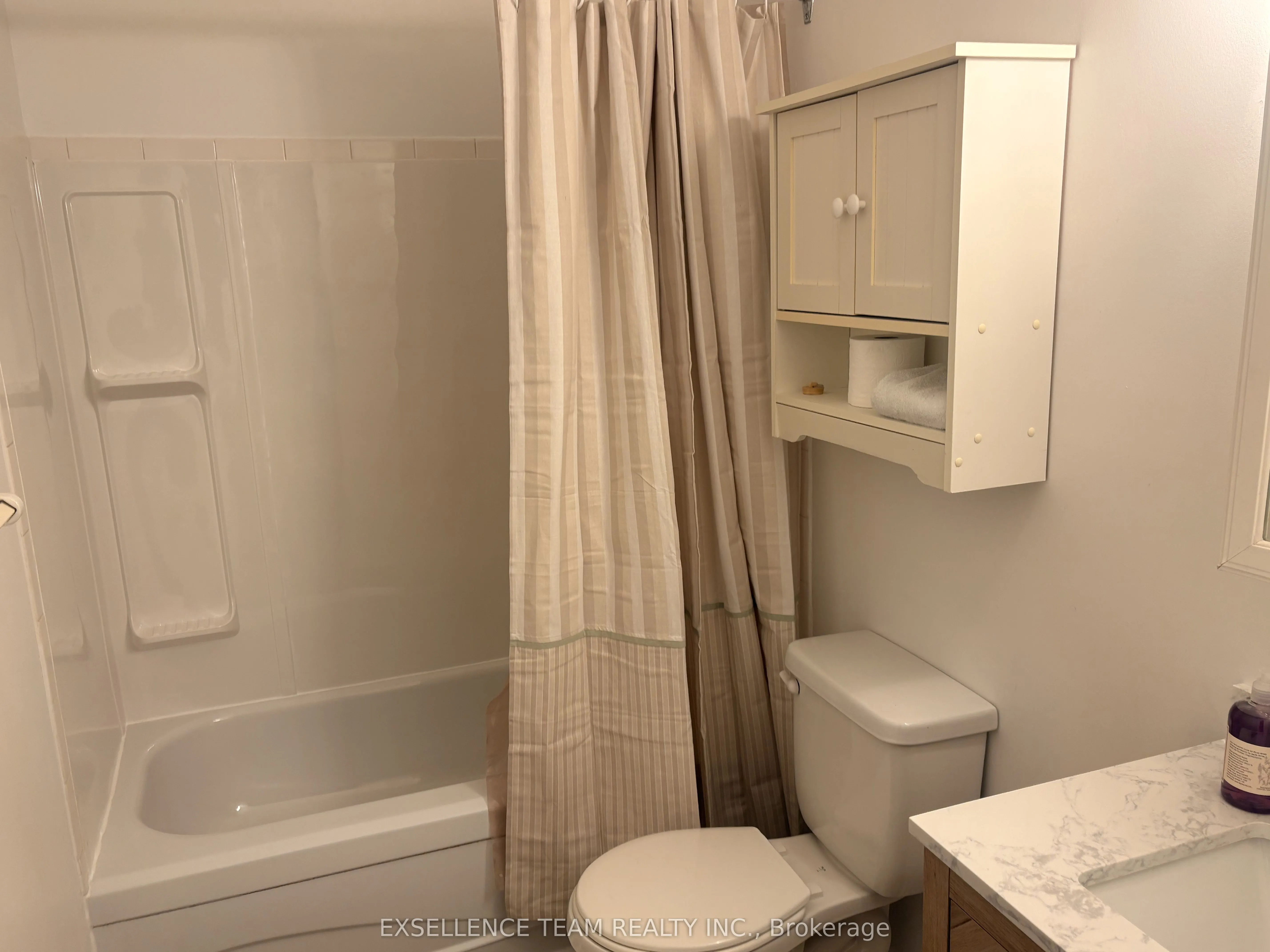 220 Kenyon Street #210