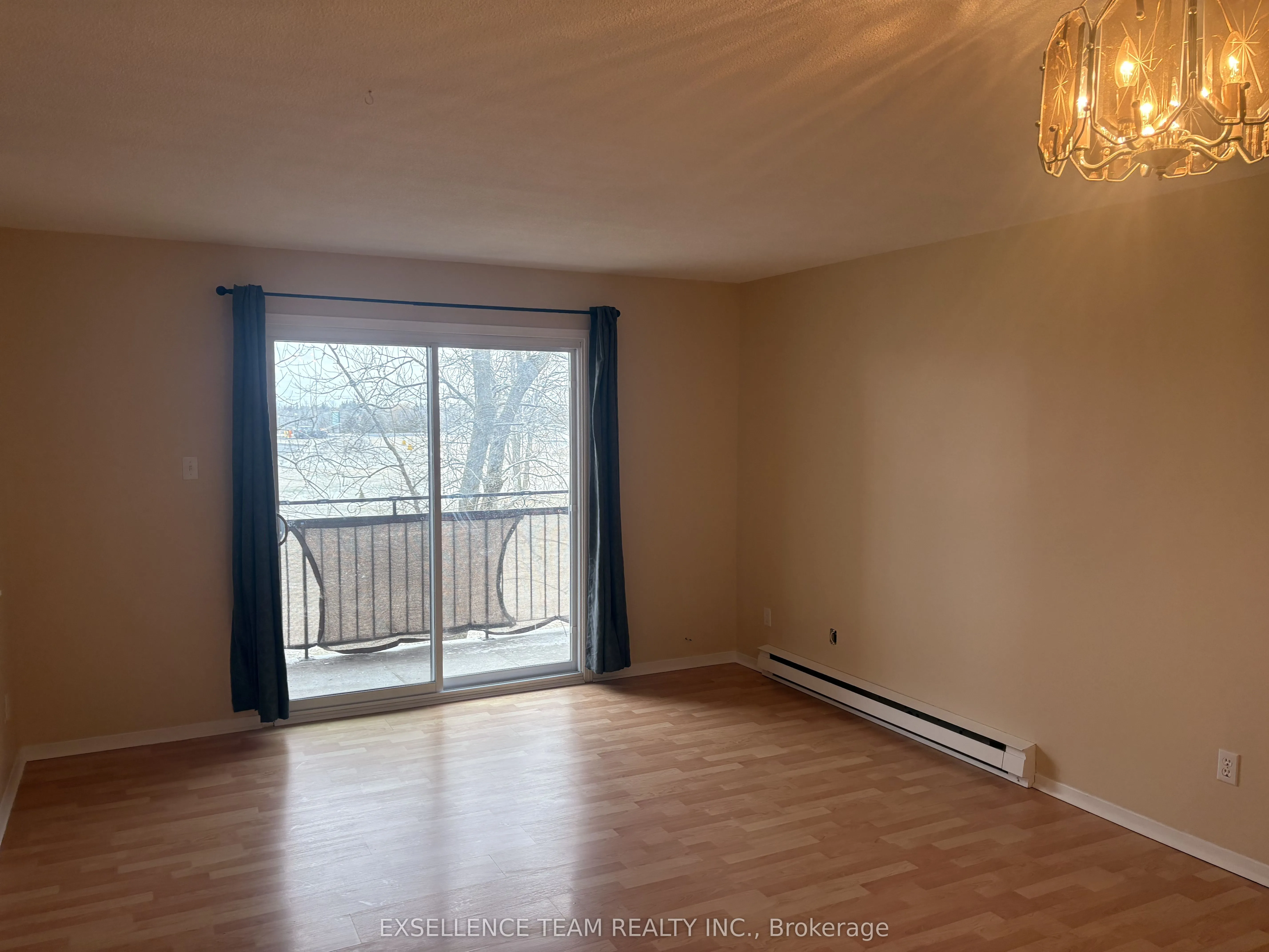 220 Kenyon Street #210