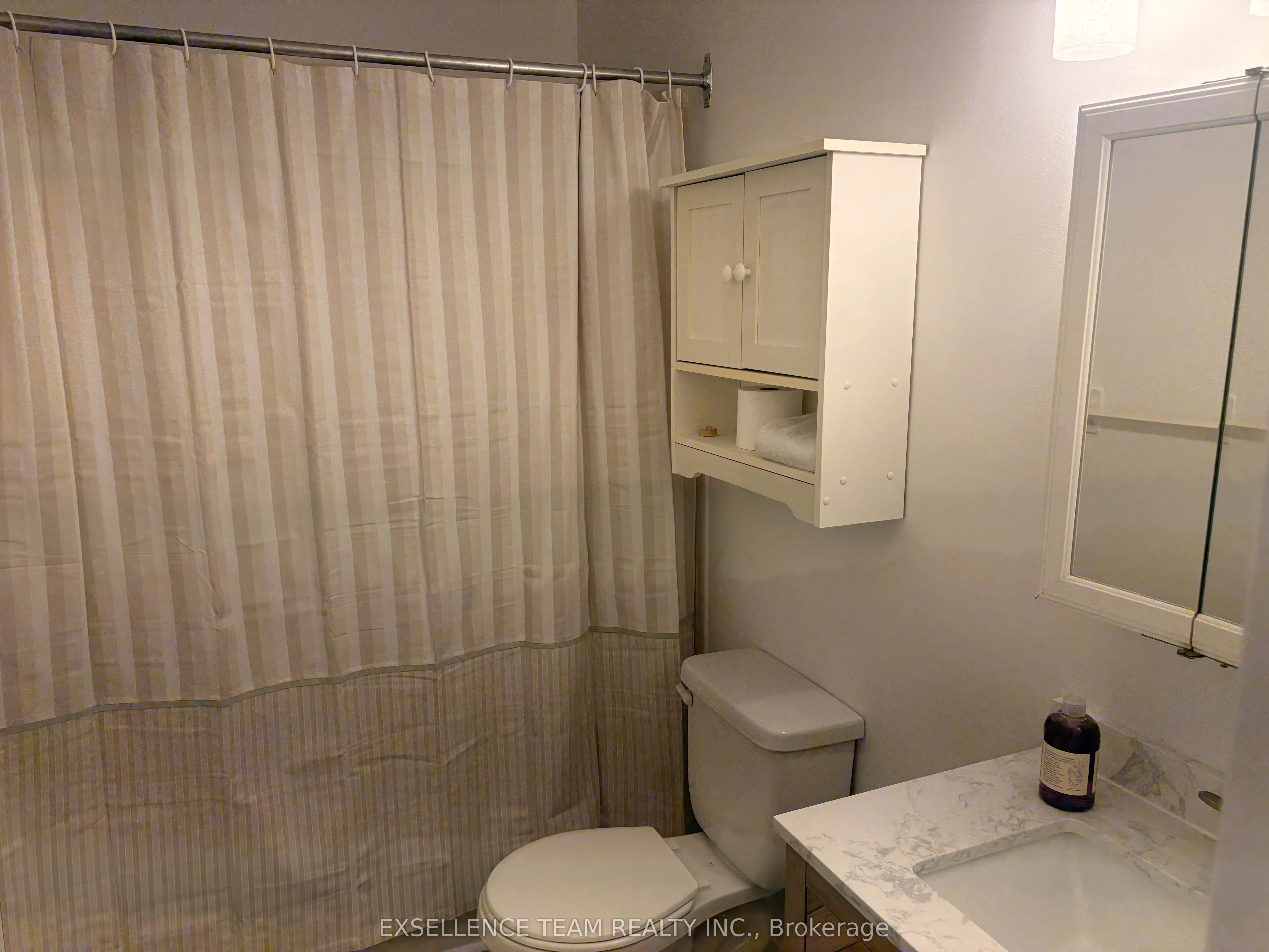 220 Kenyon Street #210