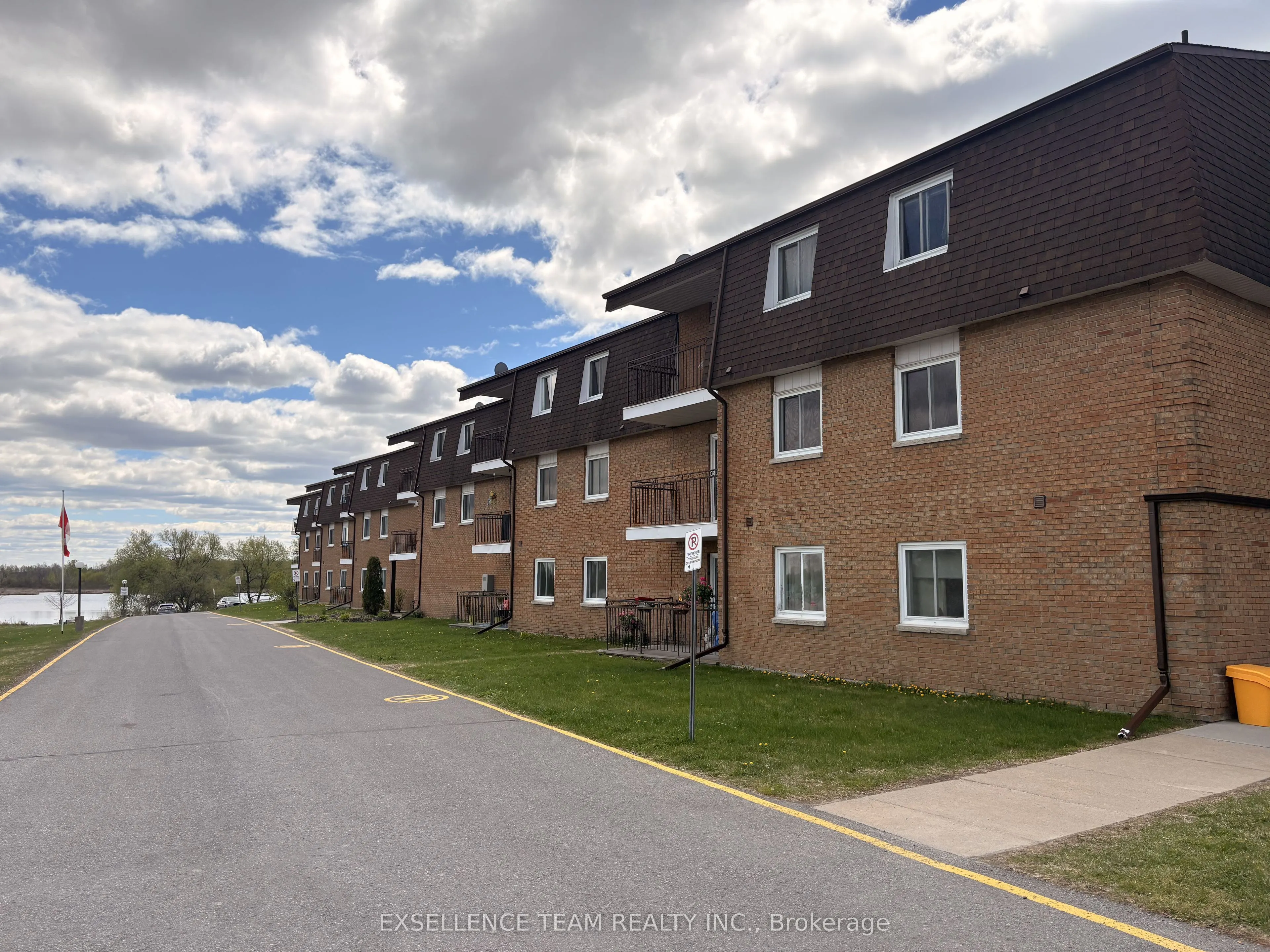 220 Kenyon Street #210