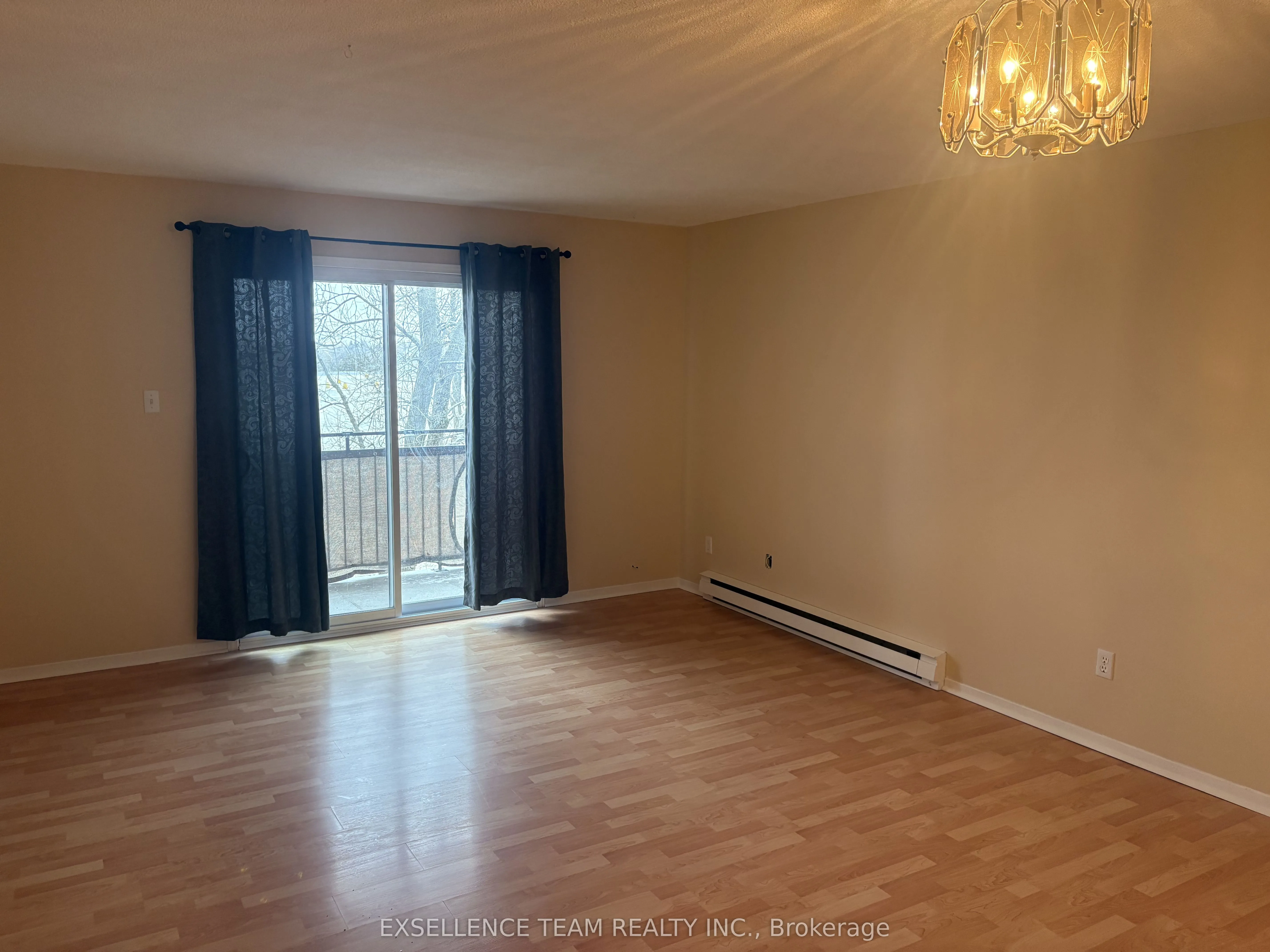 220 Kenyon Street #210