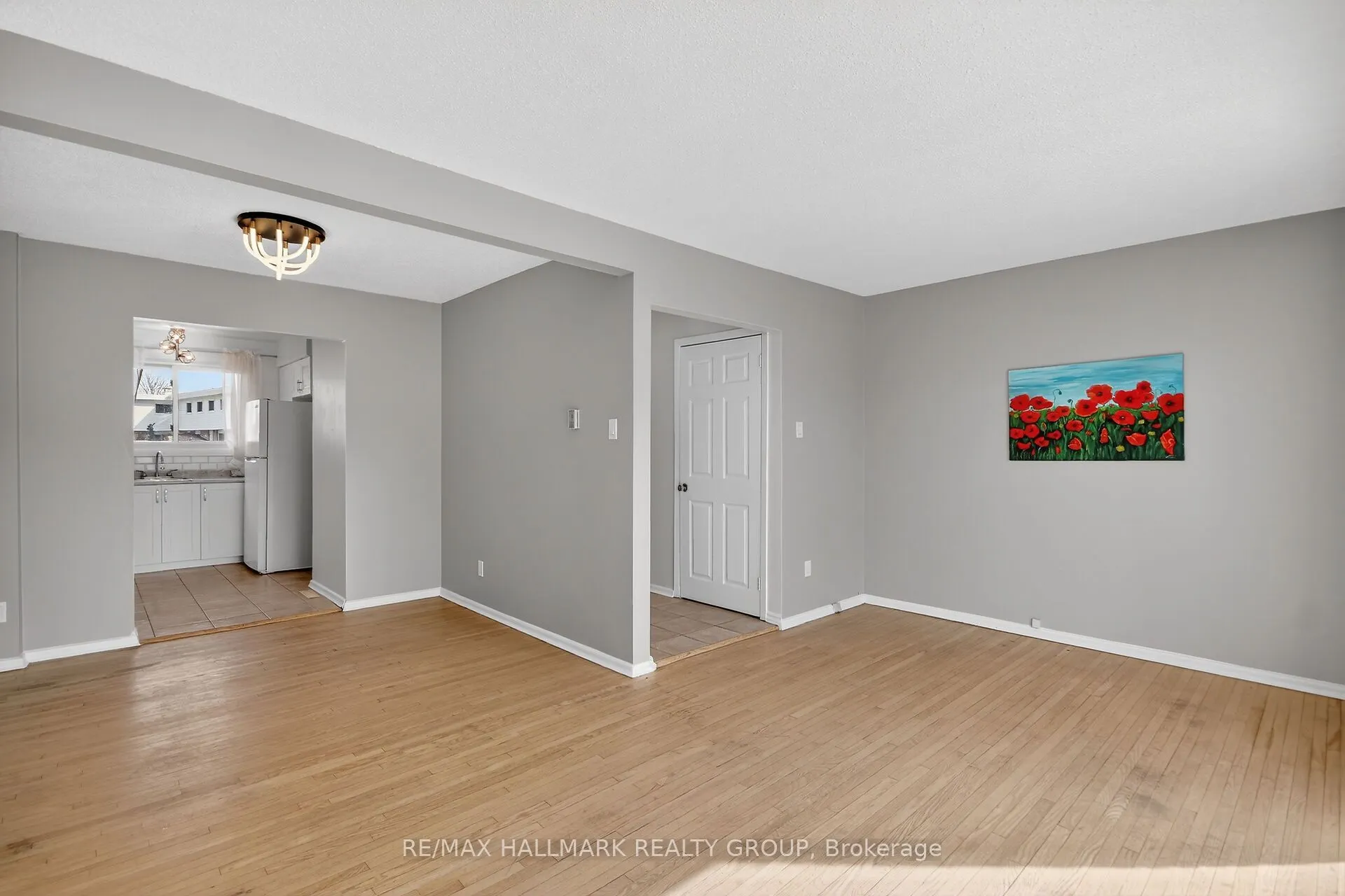 427 Moodie Drive #25