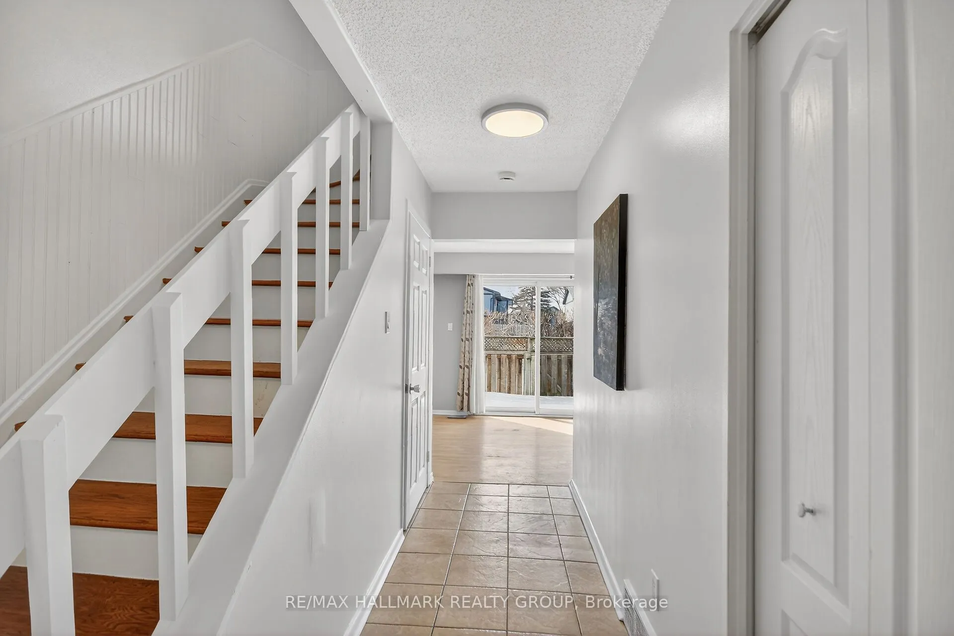 427 Moodie Drive #25