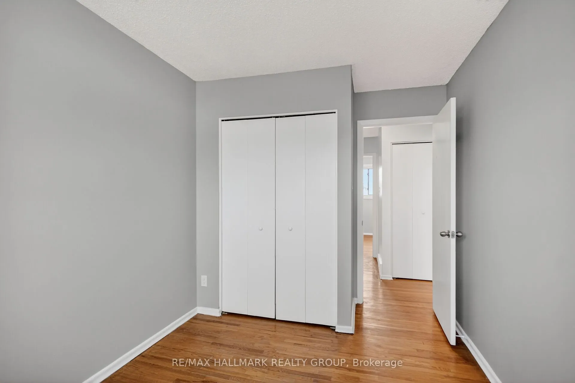 427 Moodie Drive #25