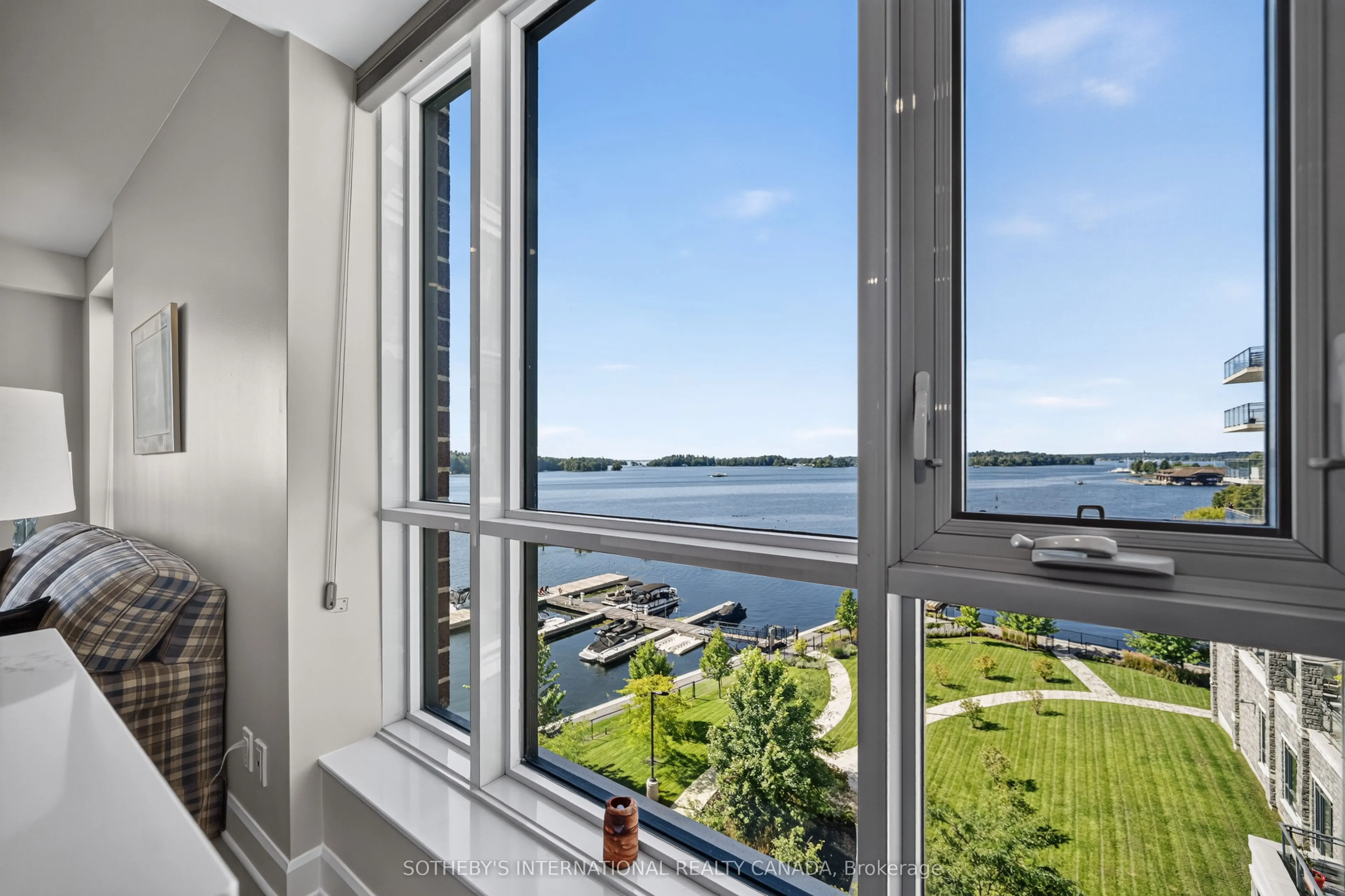 129A South Street #406