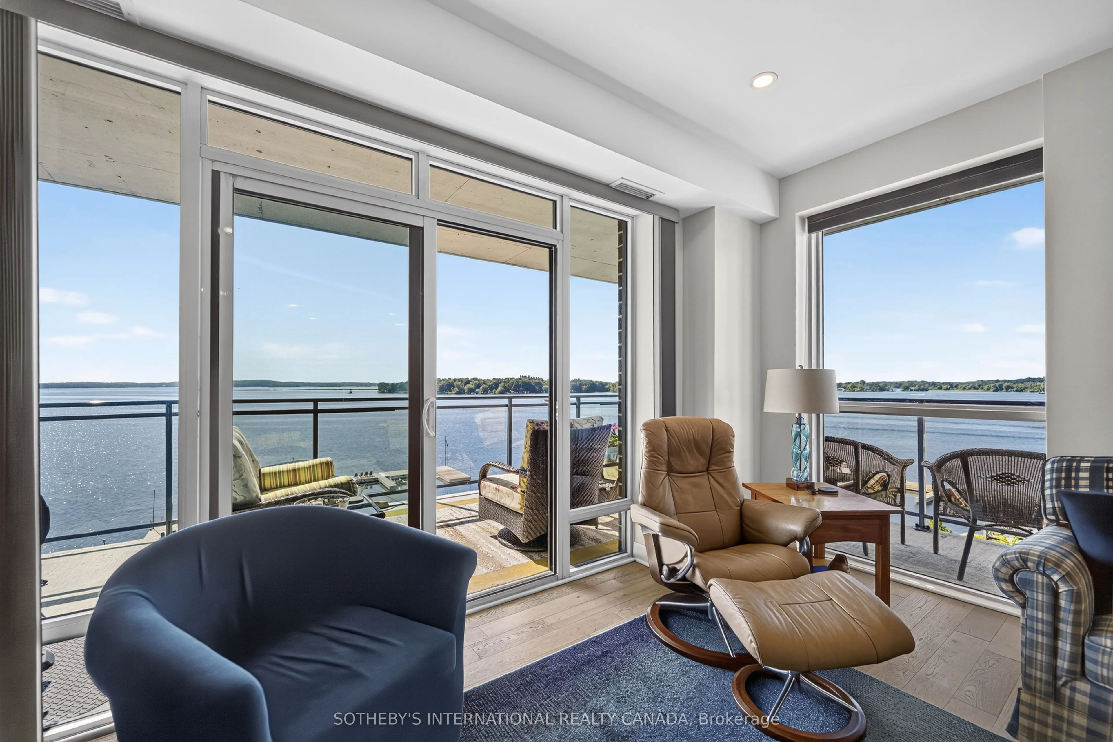 129A South Street #406