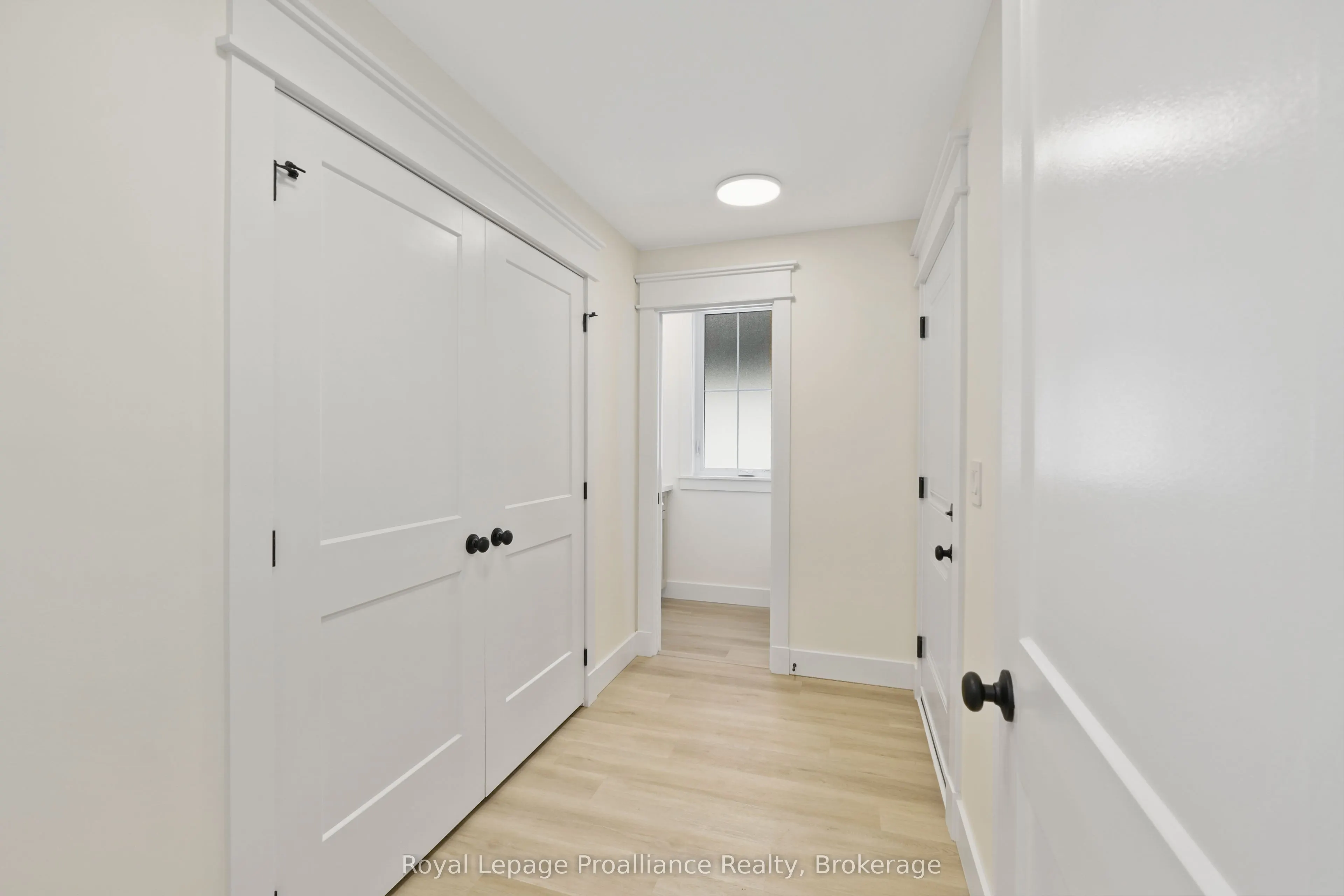 4 Hollingsworth Street