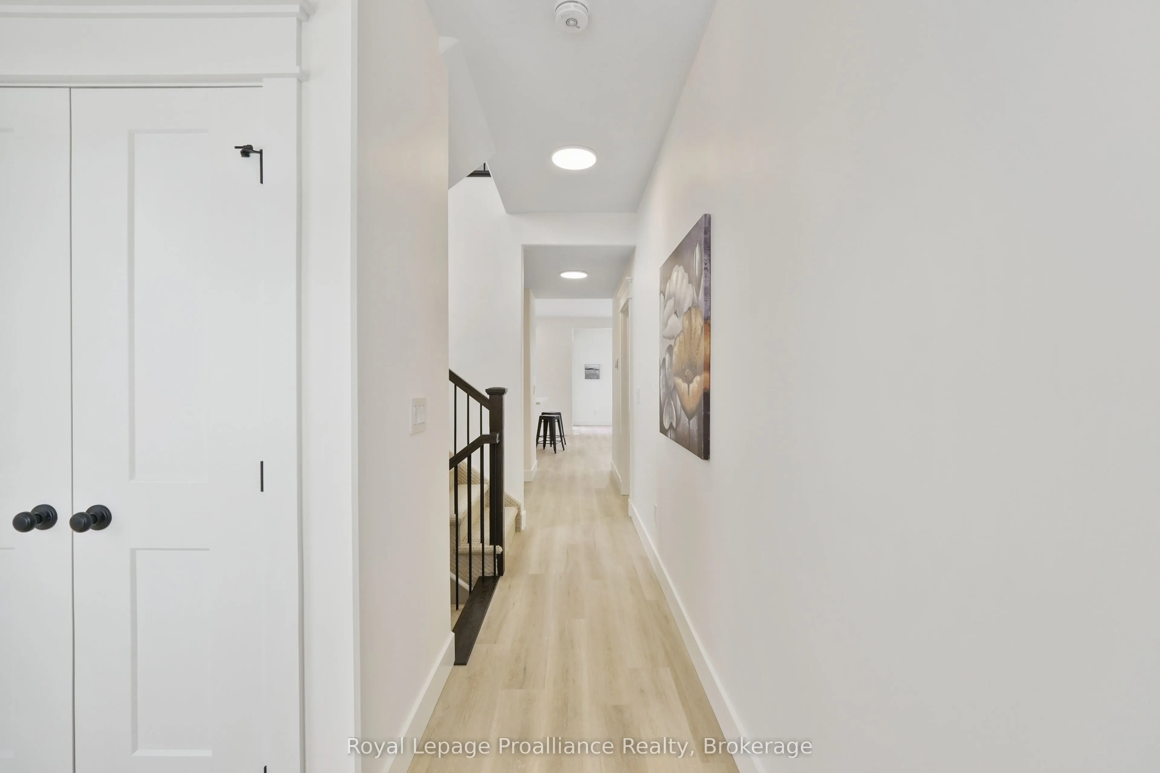 4 Hollingsworth Street