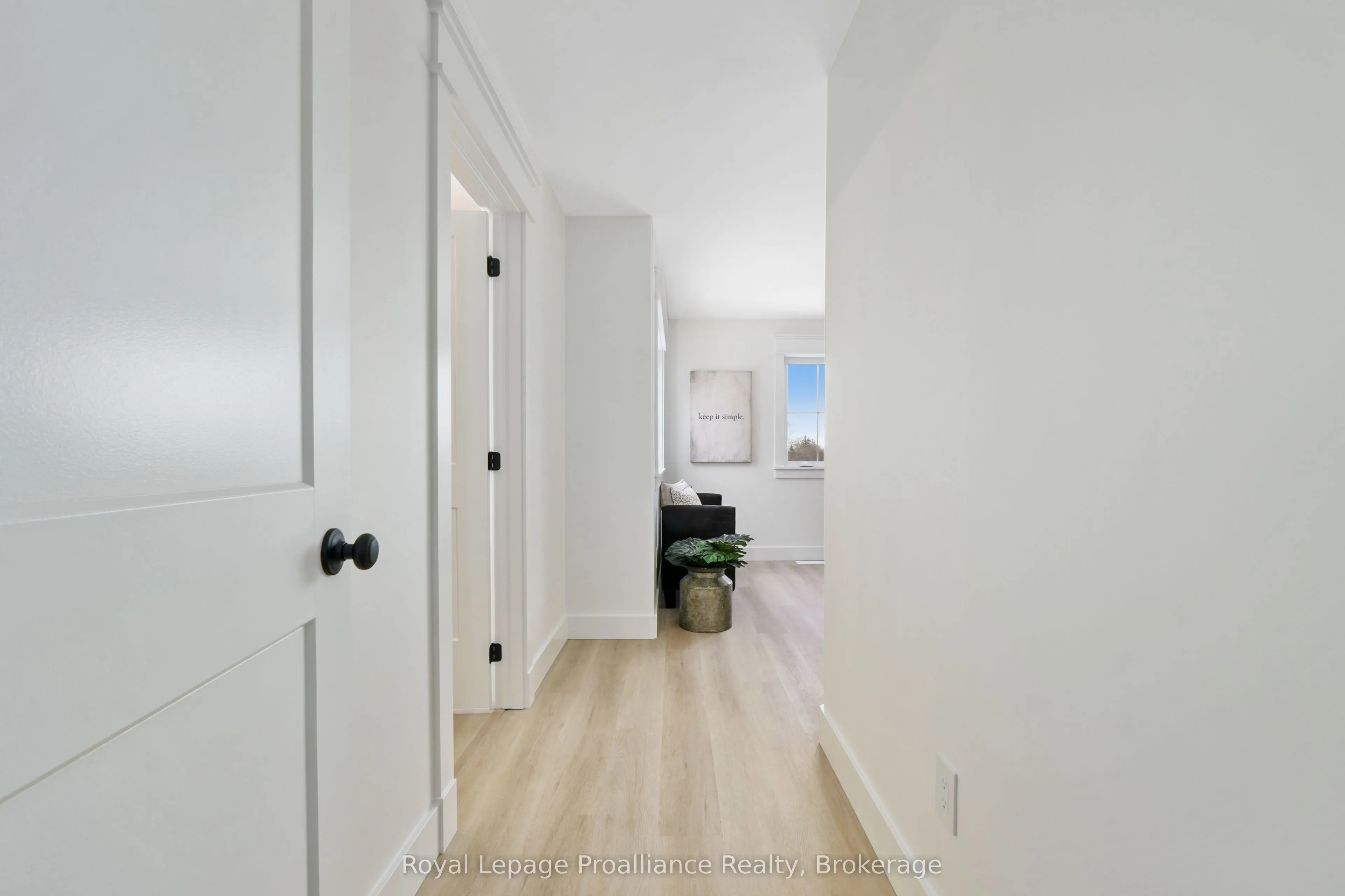 4 Hollingsworth Street