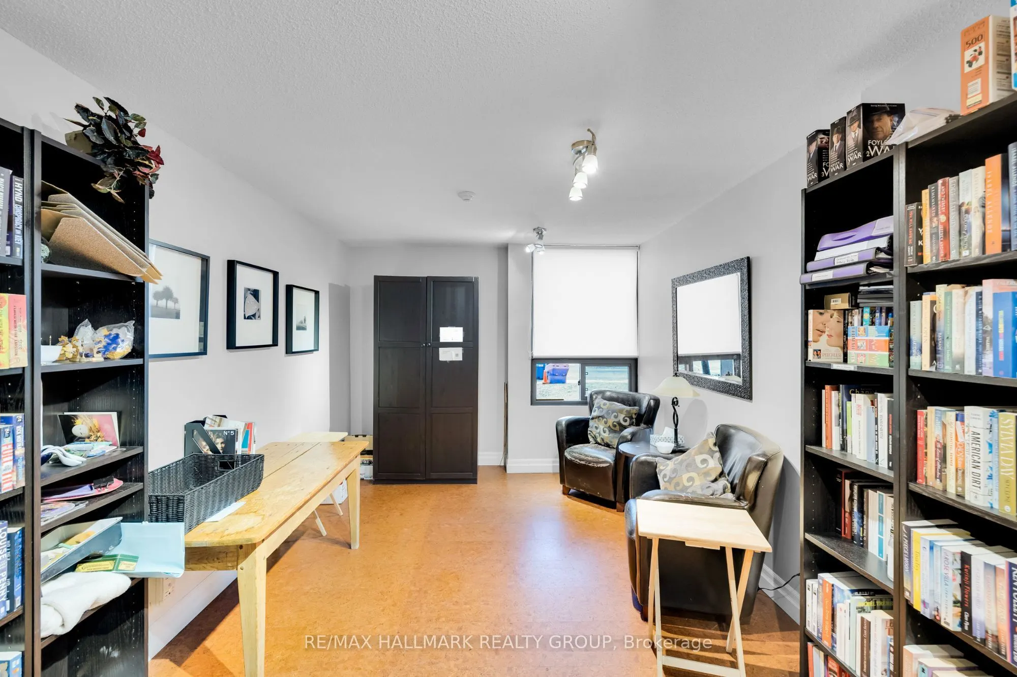 40 Arthur Street #203