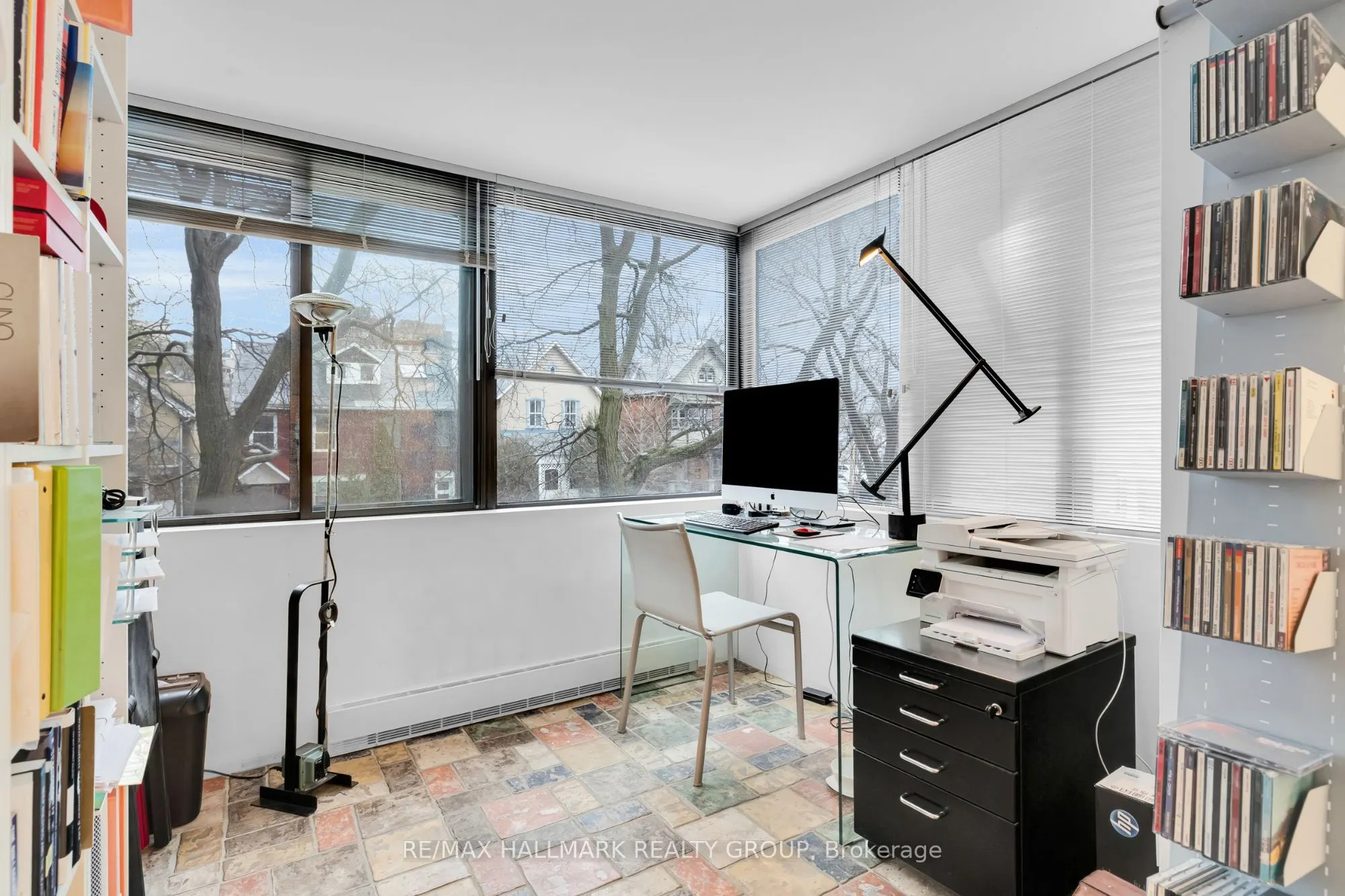 40 Arthur Street #203