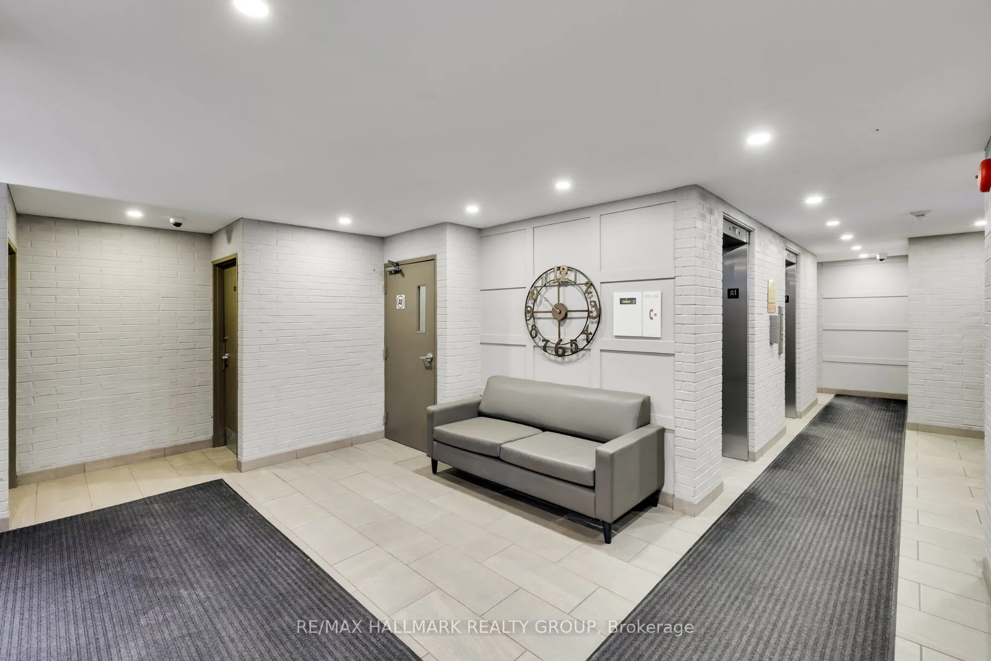 40 Arthur Street #203