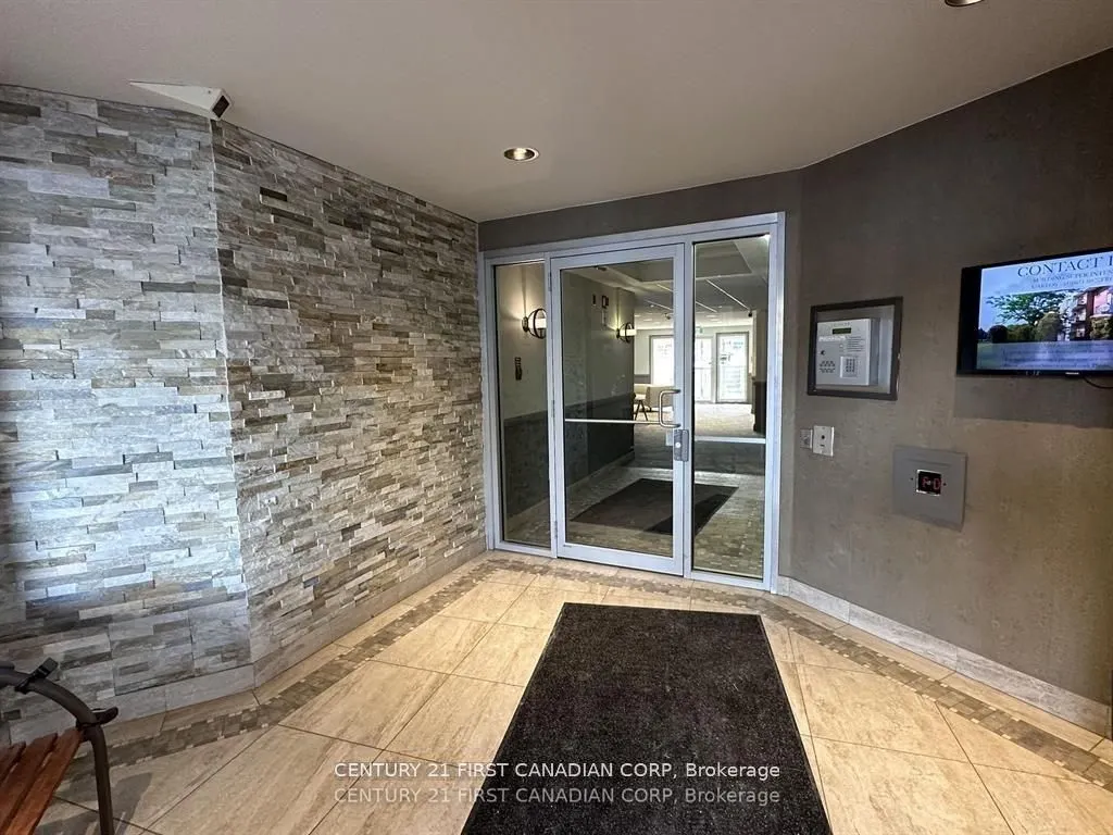 5 Jacksway Crescent #208