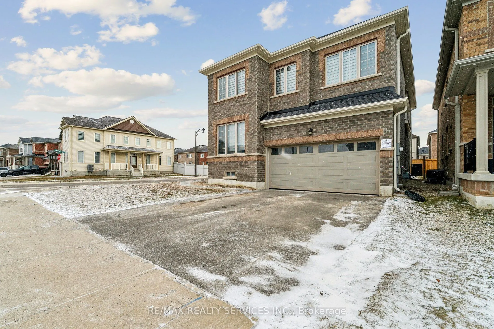 525 Red Elm Road