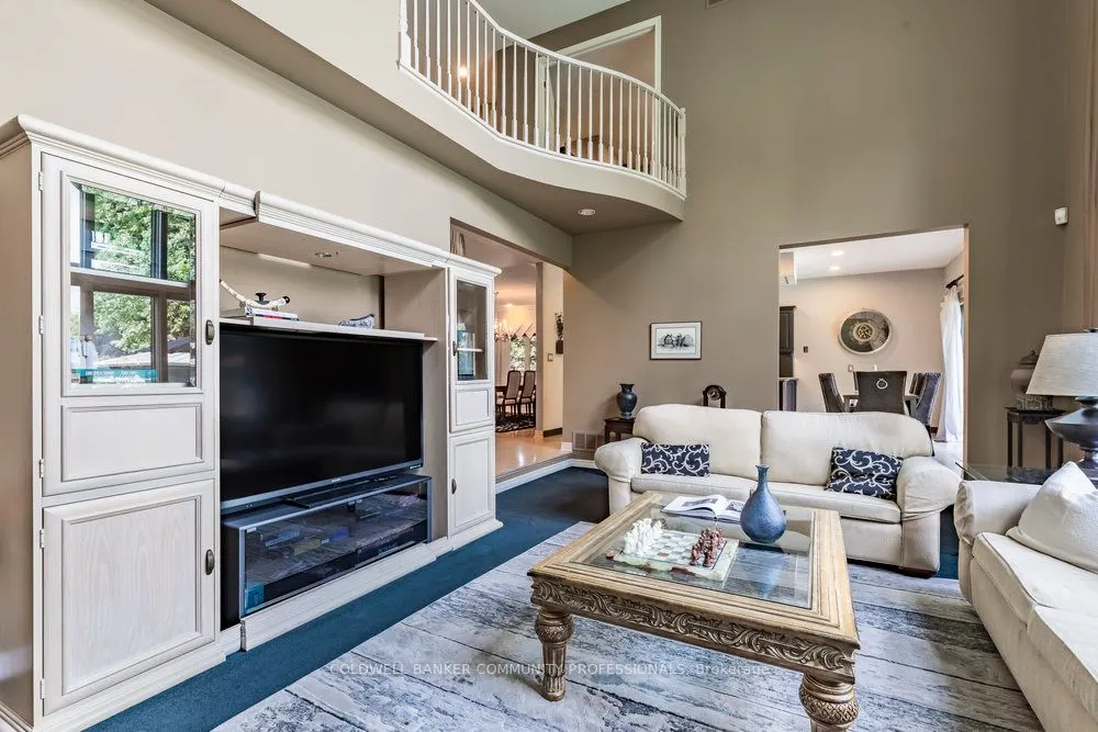223 Briar Hill Crescent