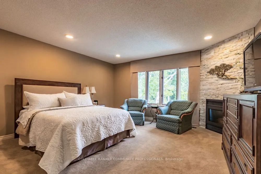 223 Briar Hill Crescent